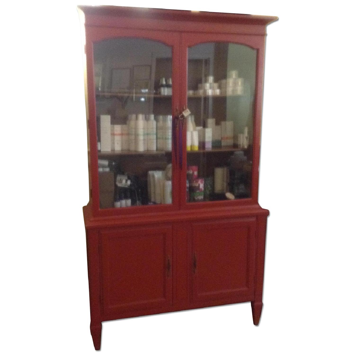 Vintage Hutch AptDeco