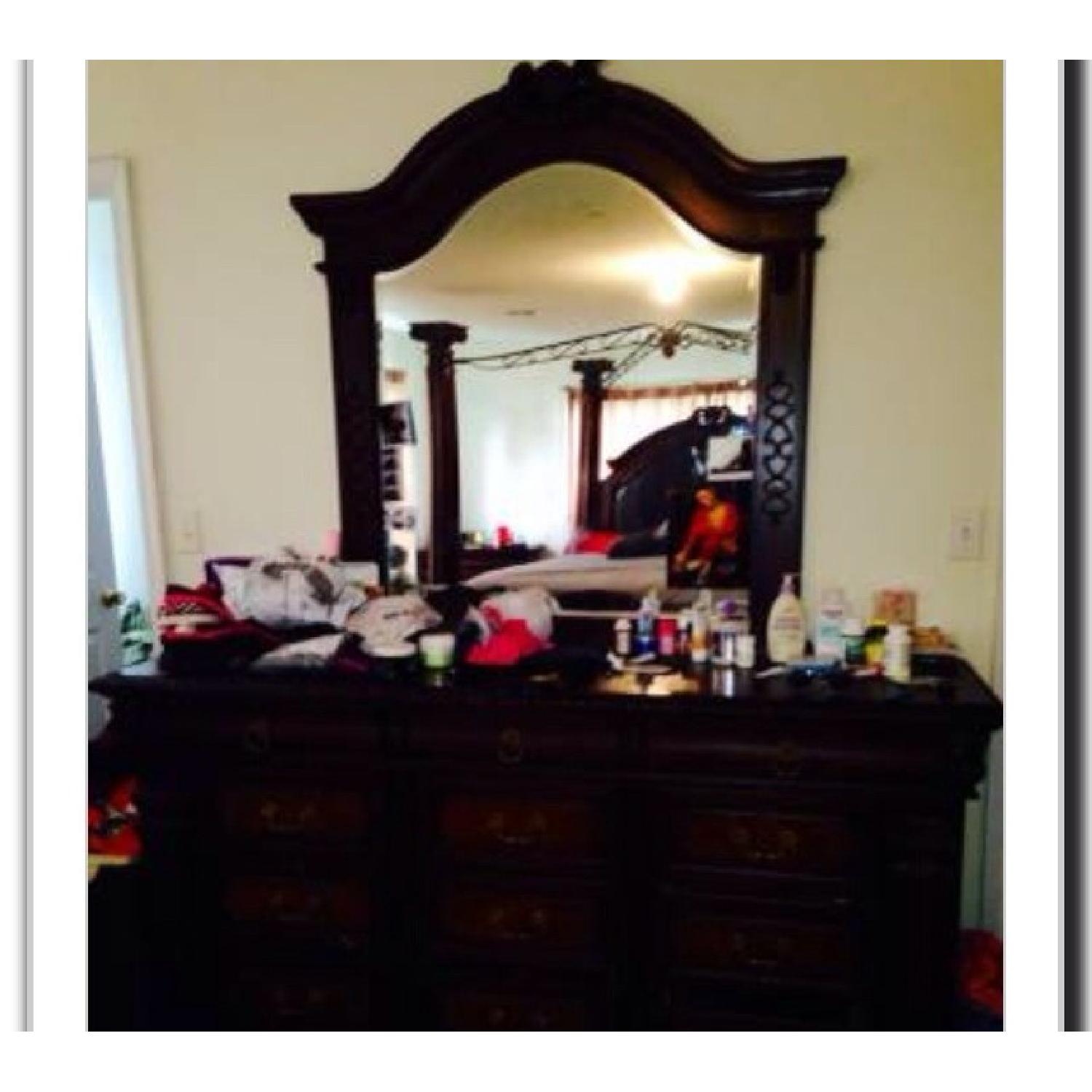 Canopy King Size Bedroom Set - image-3