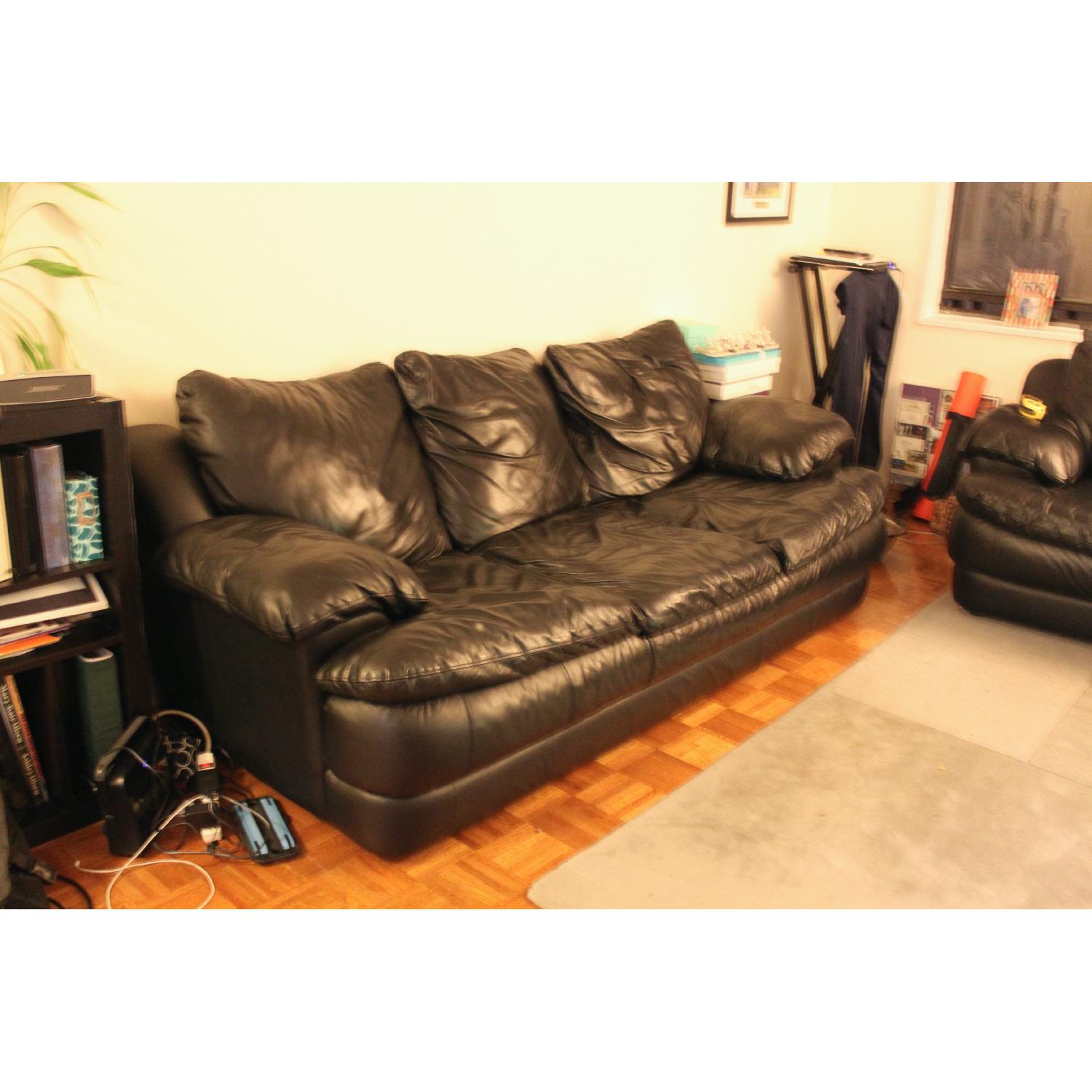 Black Leather 3 Seater Sofa - image-5