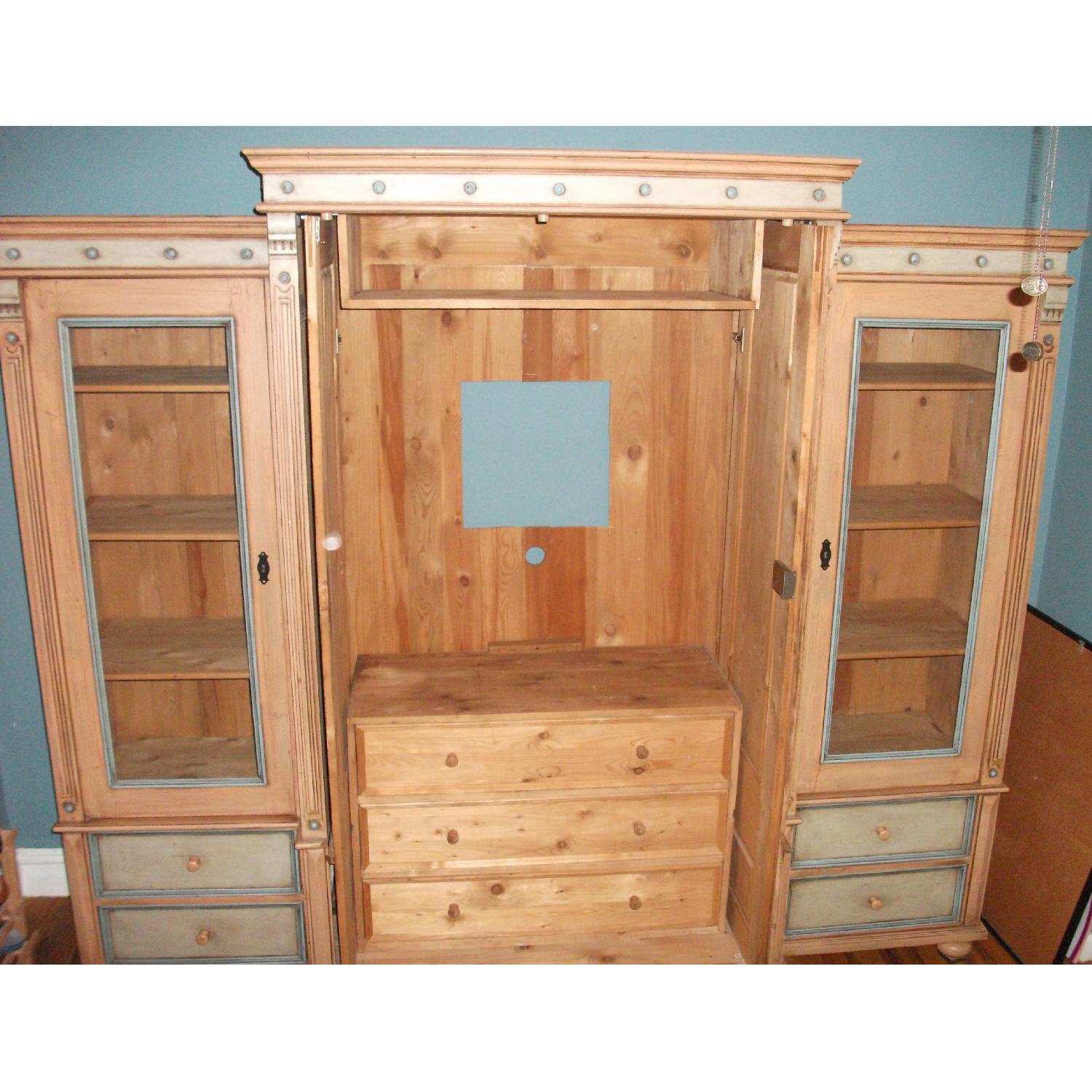 Handmade Oak Wardrobe/Entertainment Unit - image-1