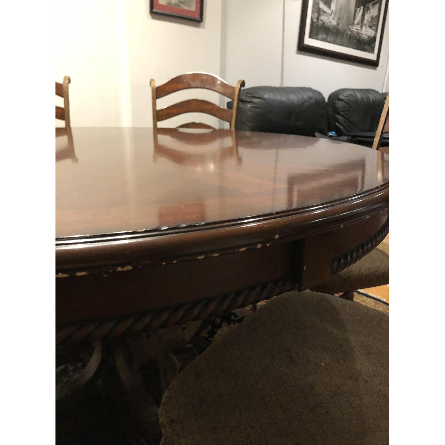Round Dining Table w/ 6 Chairs - image-3