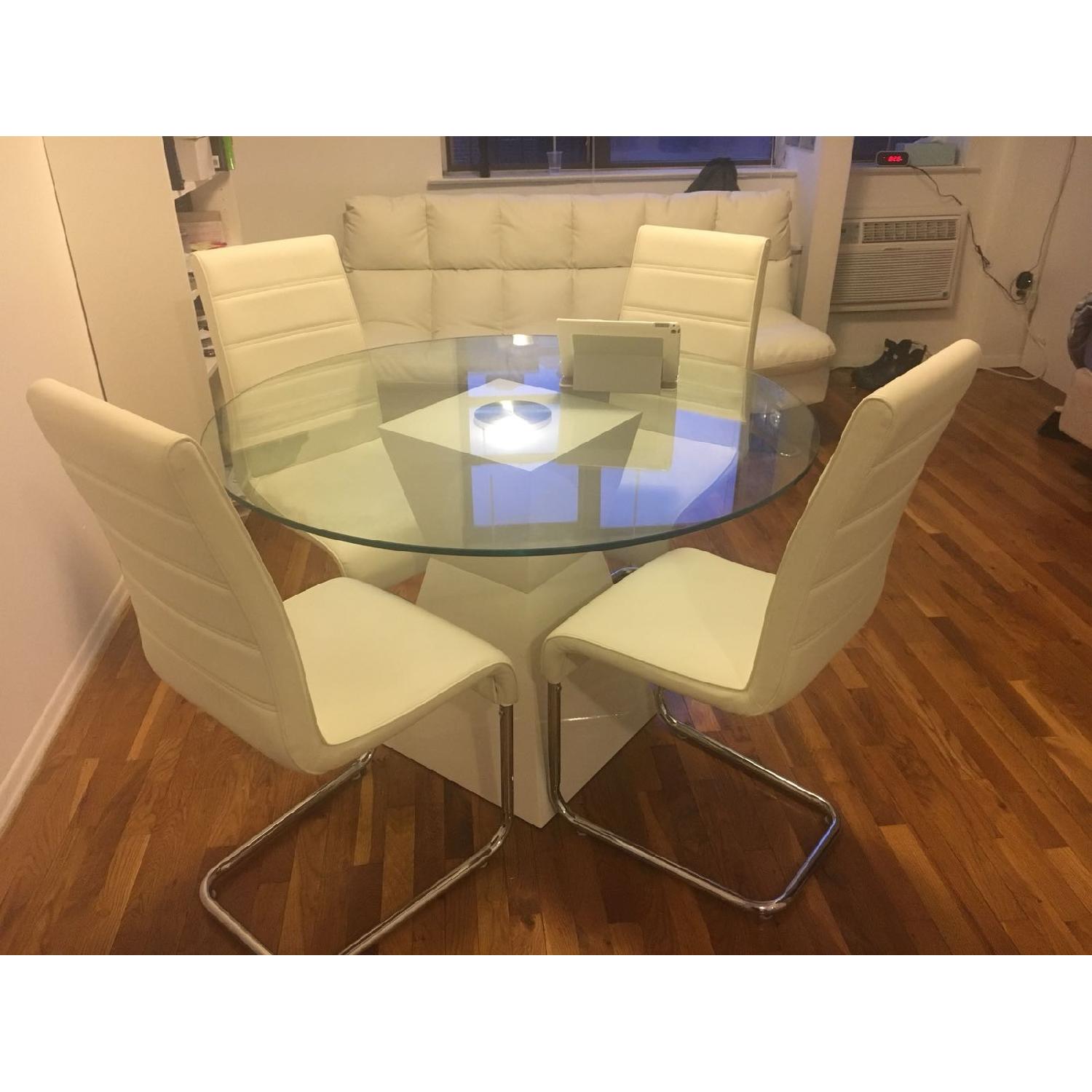 Round Glass Table w/ 4 Chairs in White Finish - image-2