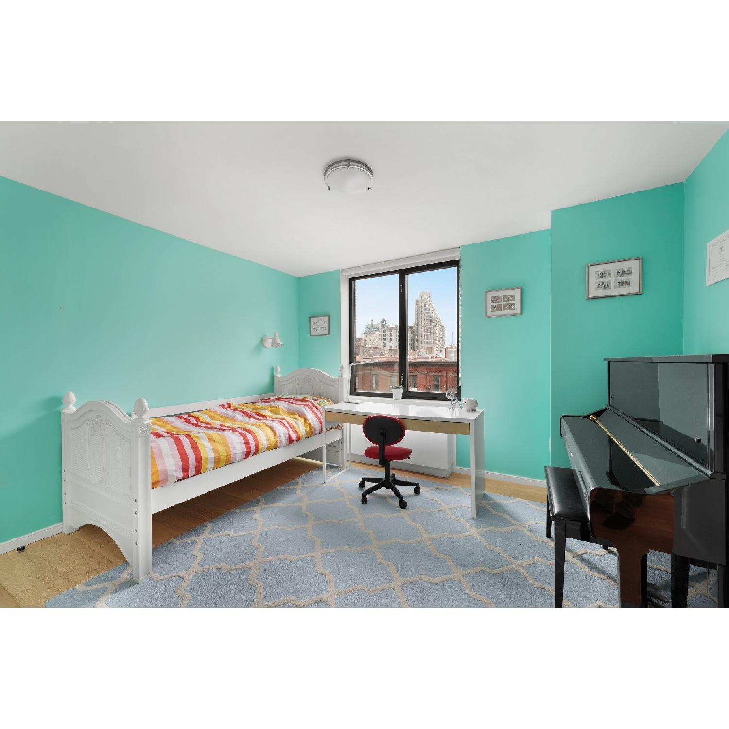 Safavieh Handmade Cambridge Moroccan Wool Rug - image-1