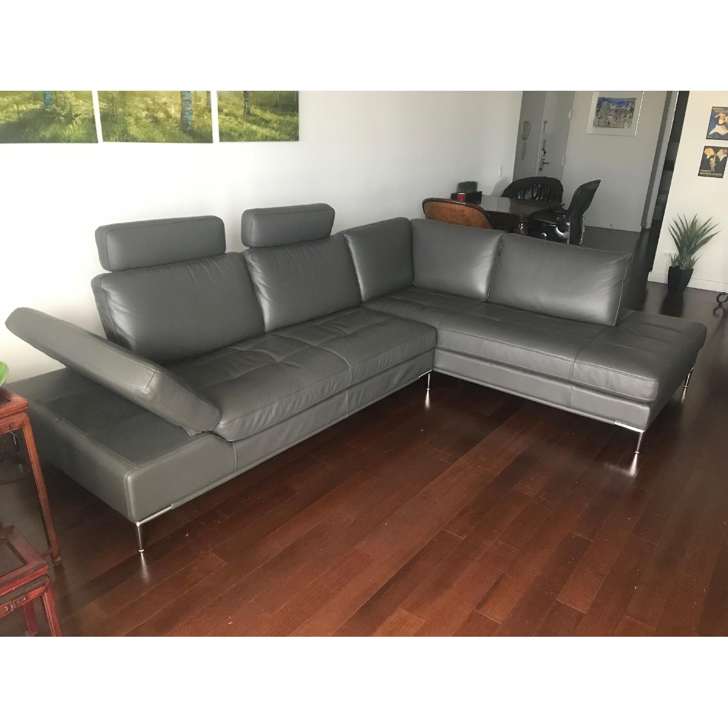 Modani Empire Dark Gray Sectional Sofa w/ Right Chaise - image-2