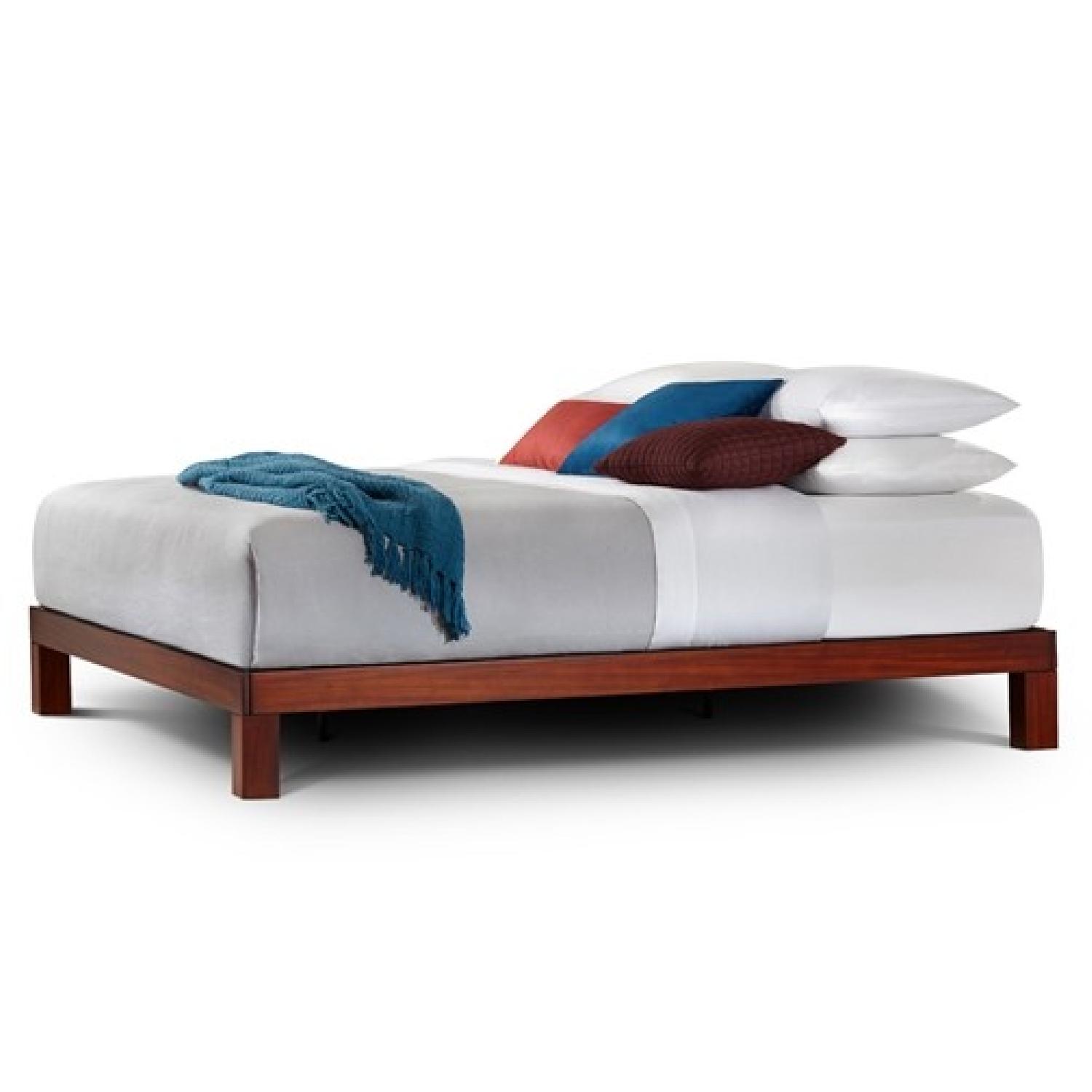 Charles P. Rogers Madera Platform Queen Bed - image-0