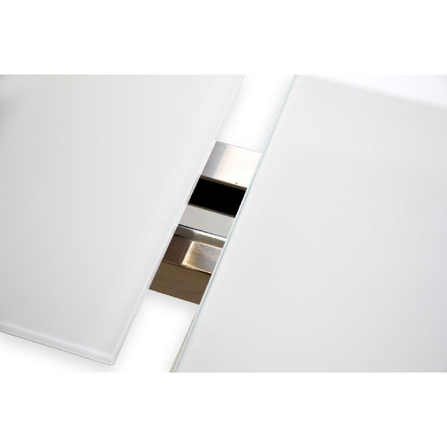 Modani Cameron Glass Extendable Modern Dining Table in White - AptDeco