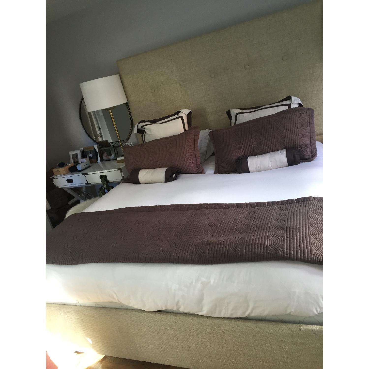 Custom Chilewich Tufted King Size Headboard - image-6