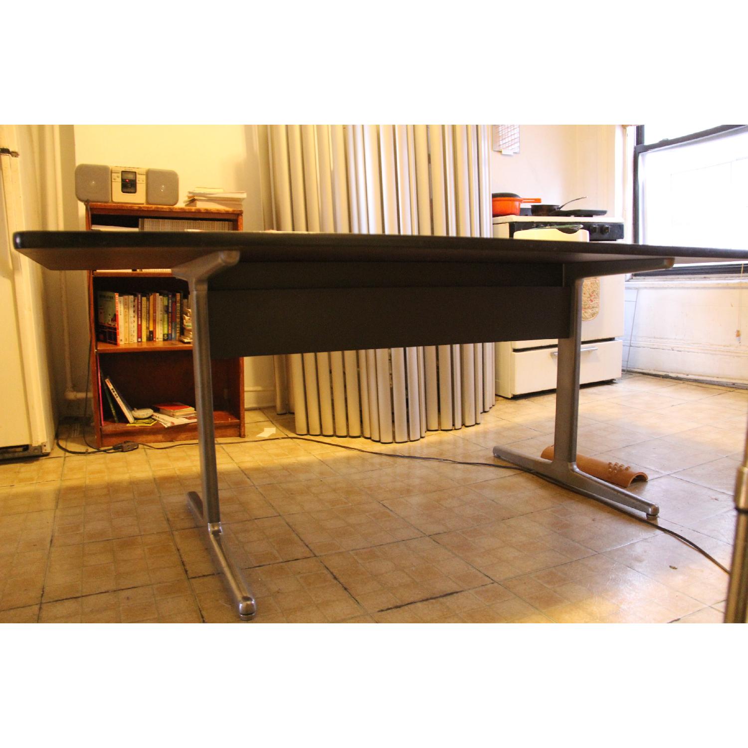 Eames for H.Miller Segmented Base Table - image-2