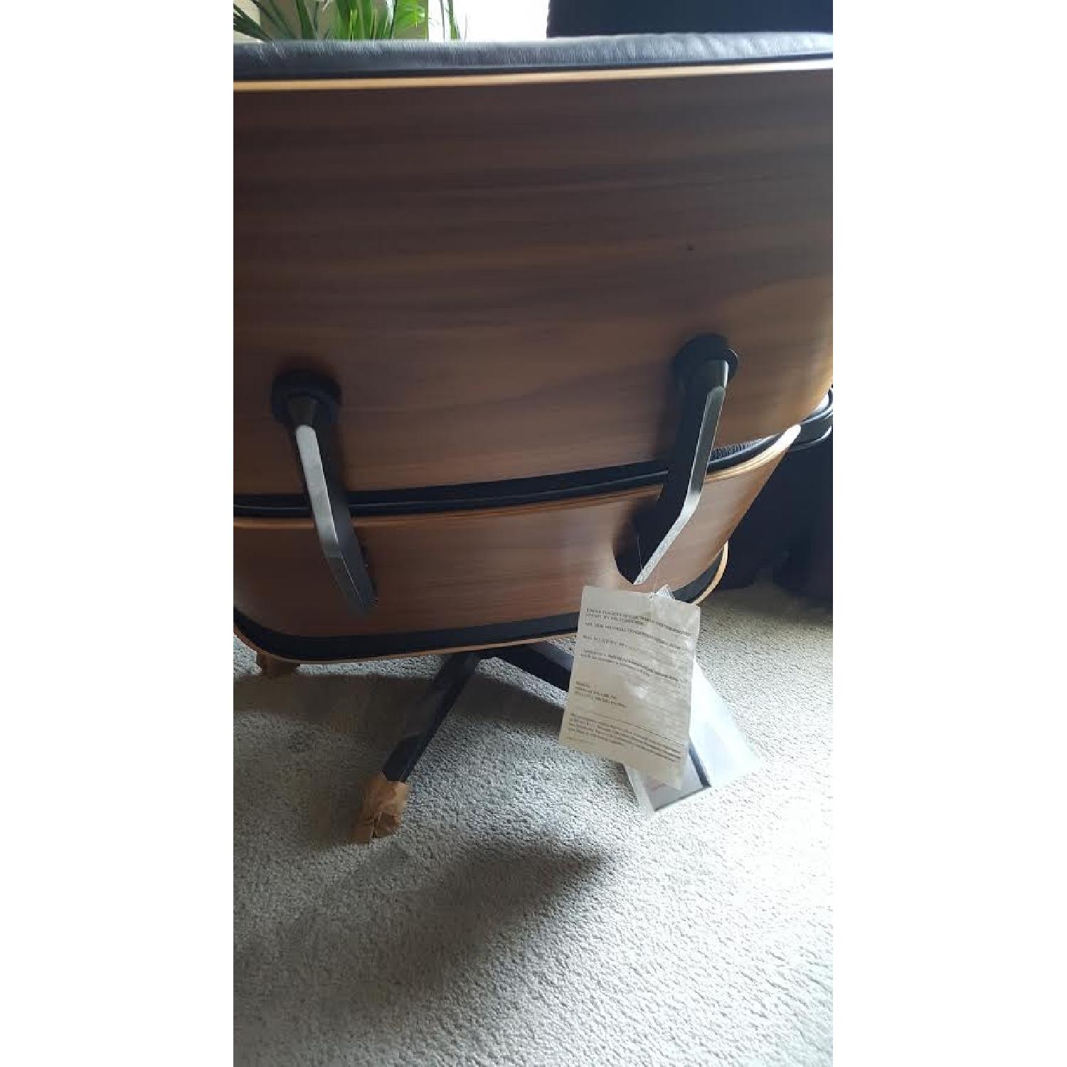 Eames Lounge Chair & Ottoman - image-4