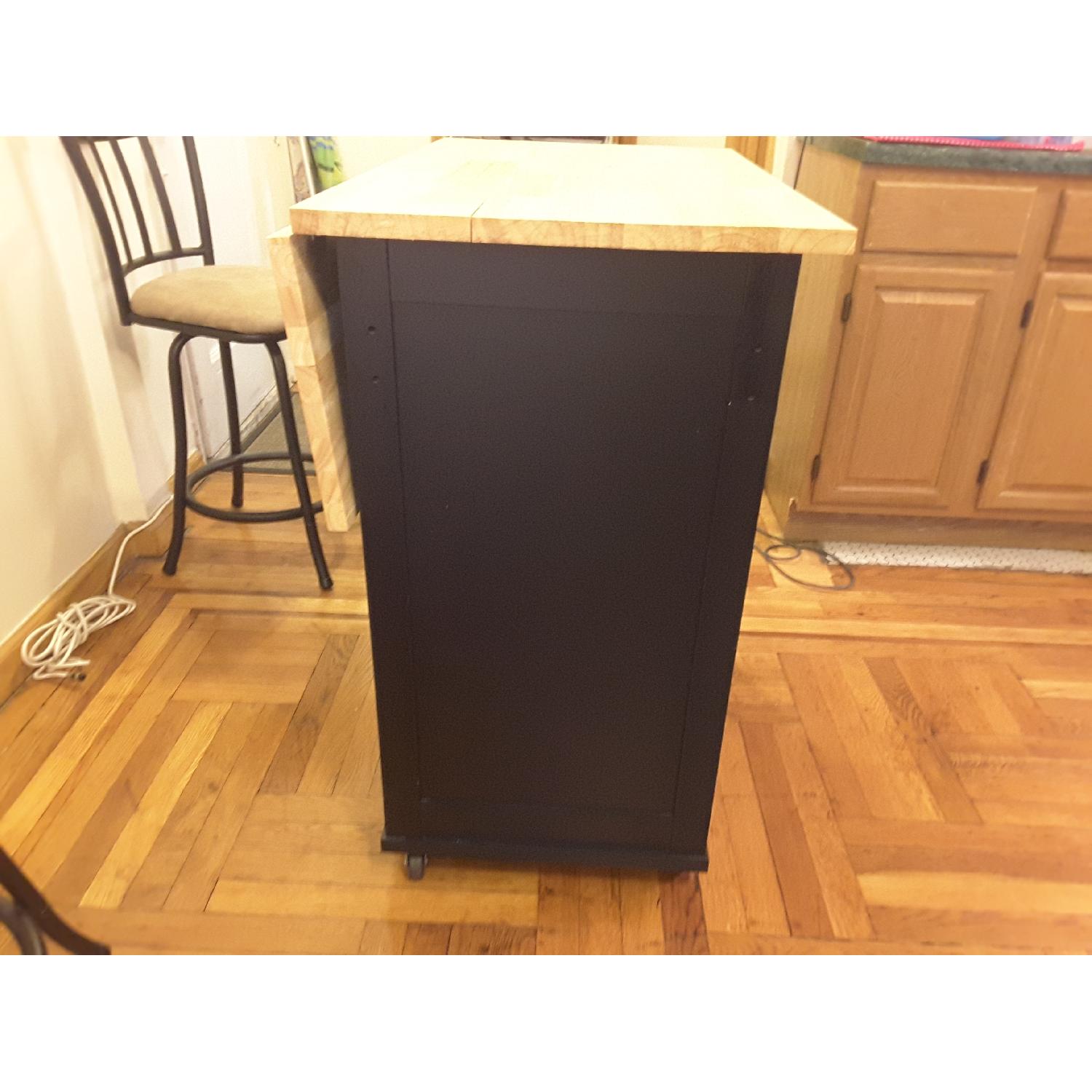 Kitchen Island/Butcher Block w/ 2 Stools - image-7