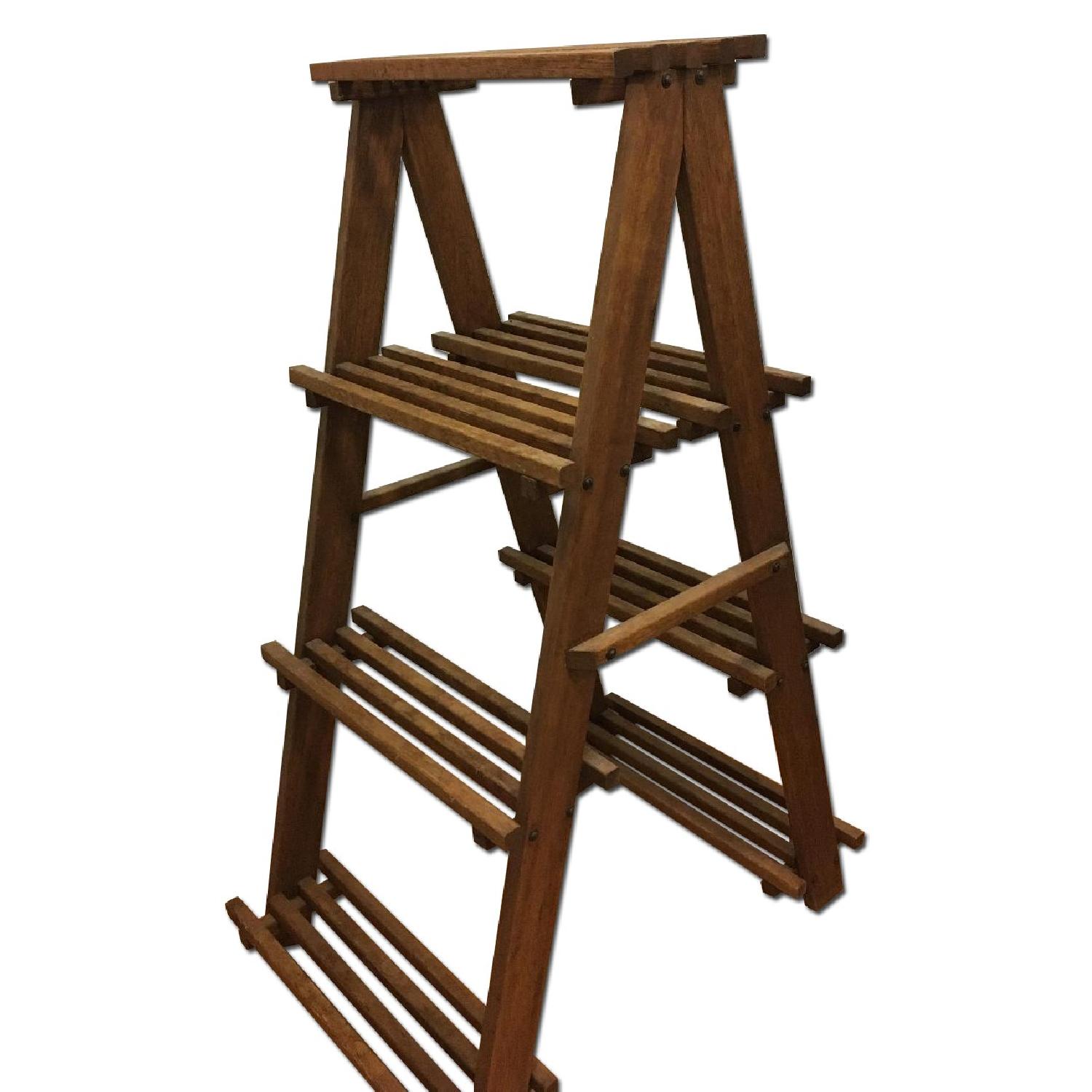 Ladder Stand AptDeco