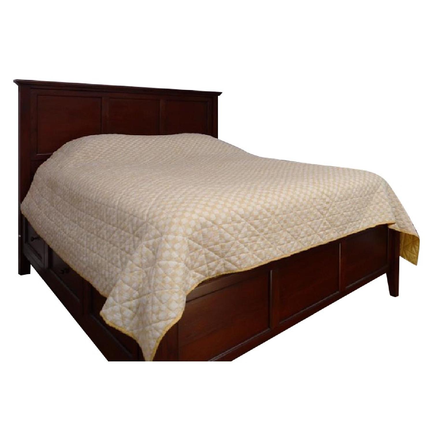 Raymour & Flanigan Westlake Queen Storage Platform Bed Frame + Dresser