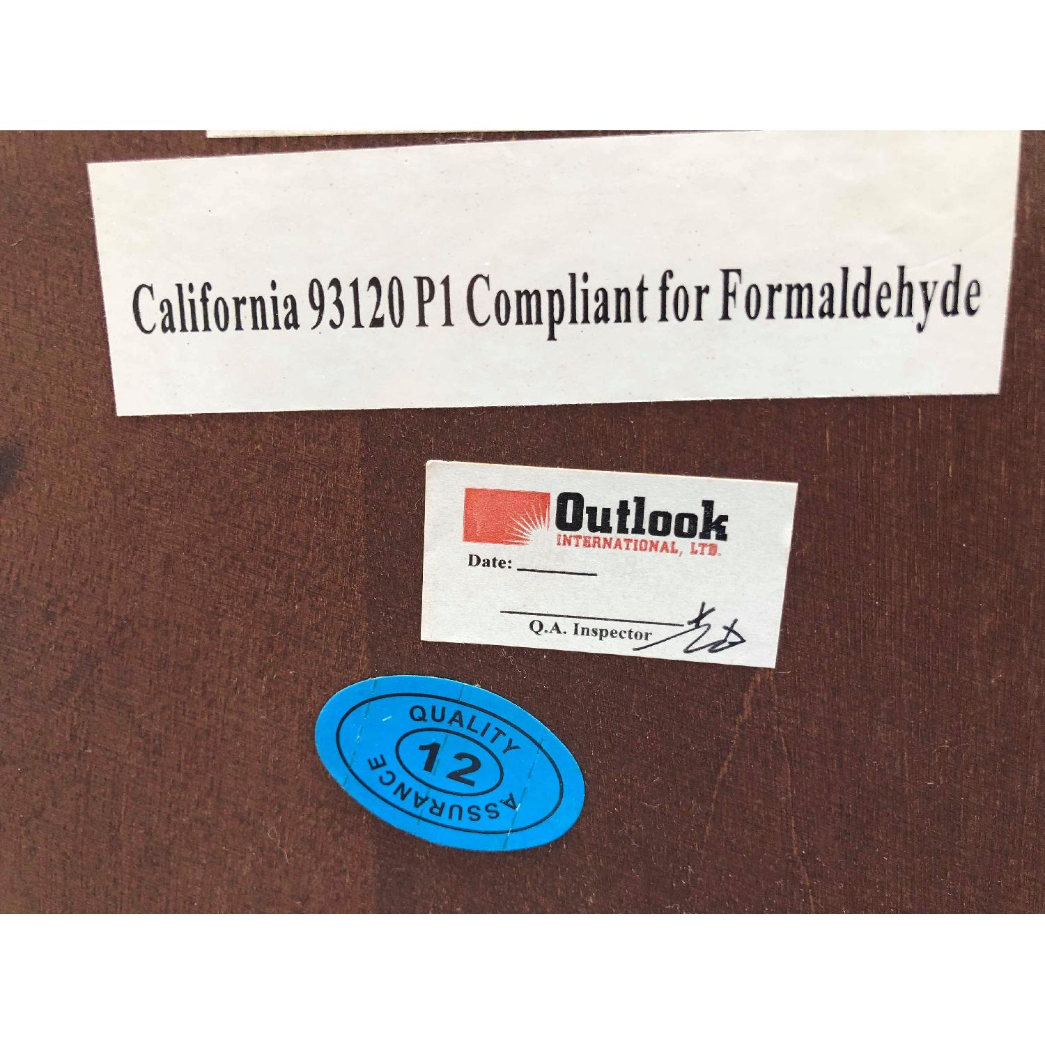 Outlook International 10 Cedar Drawers Inlaid Dresser - image-19