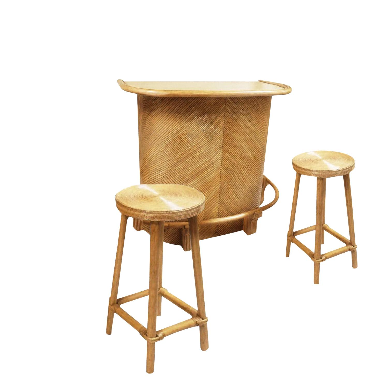 MidCentury Rattan Summer Tiki Bar w/ 2 Stools AptDeco