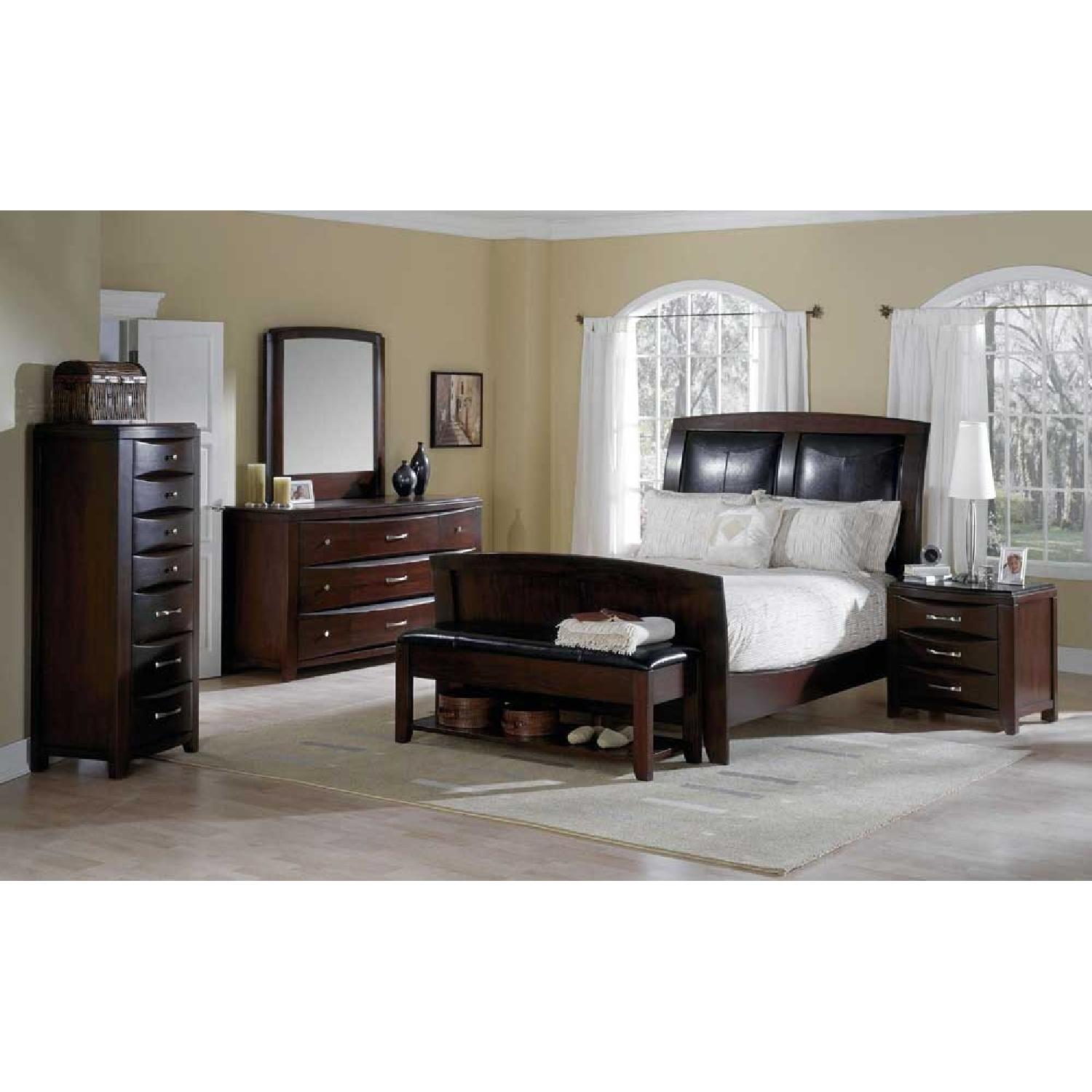 Casana Rodea Seven Drawer Semanier/Dresser - image-5