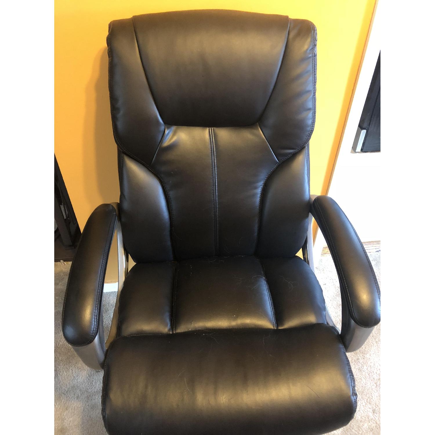 AmazonBasics High Back Executive Chair - image-1