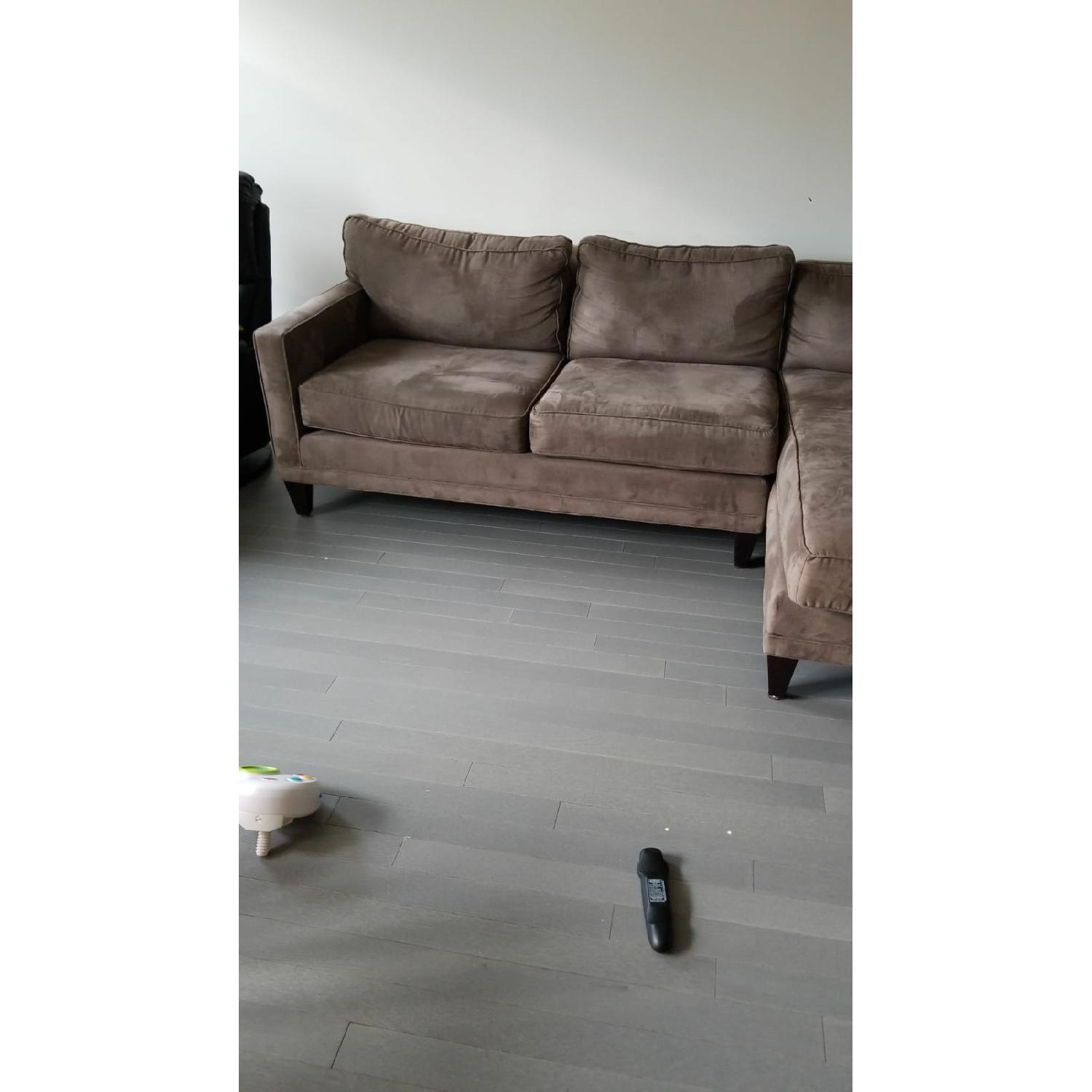 Rowe Furniture 2-Piece Sectional Sofa - image-6