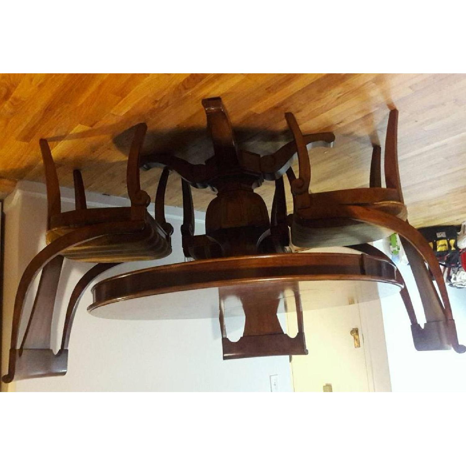 Fine Wood Expandable Pedestal Dining Table w/ 4 Chairs - image-2