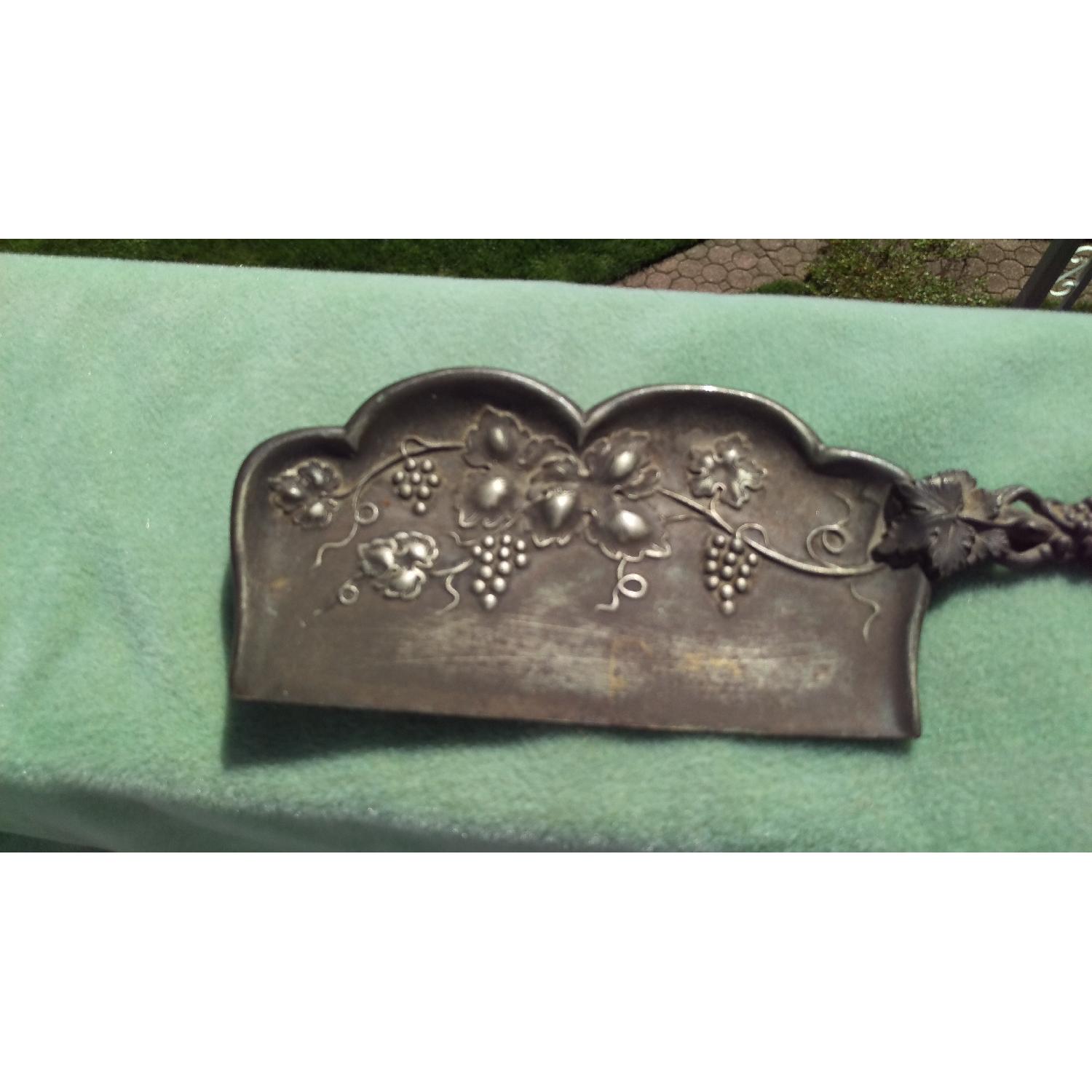 Forbes Silver Company Silverplate Crumb Catcher - image-2