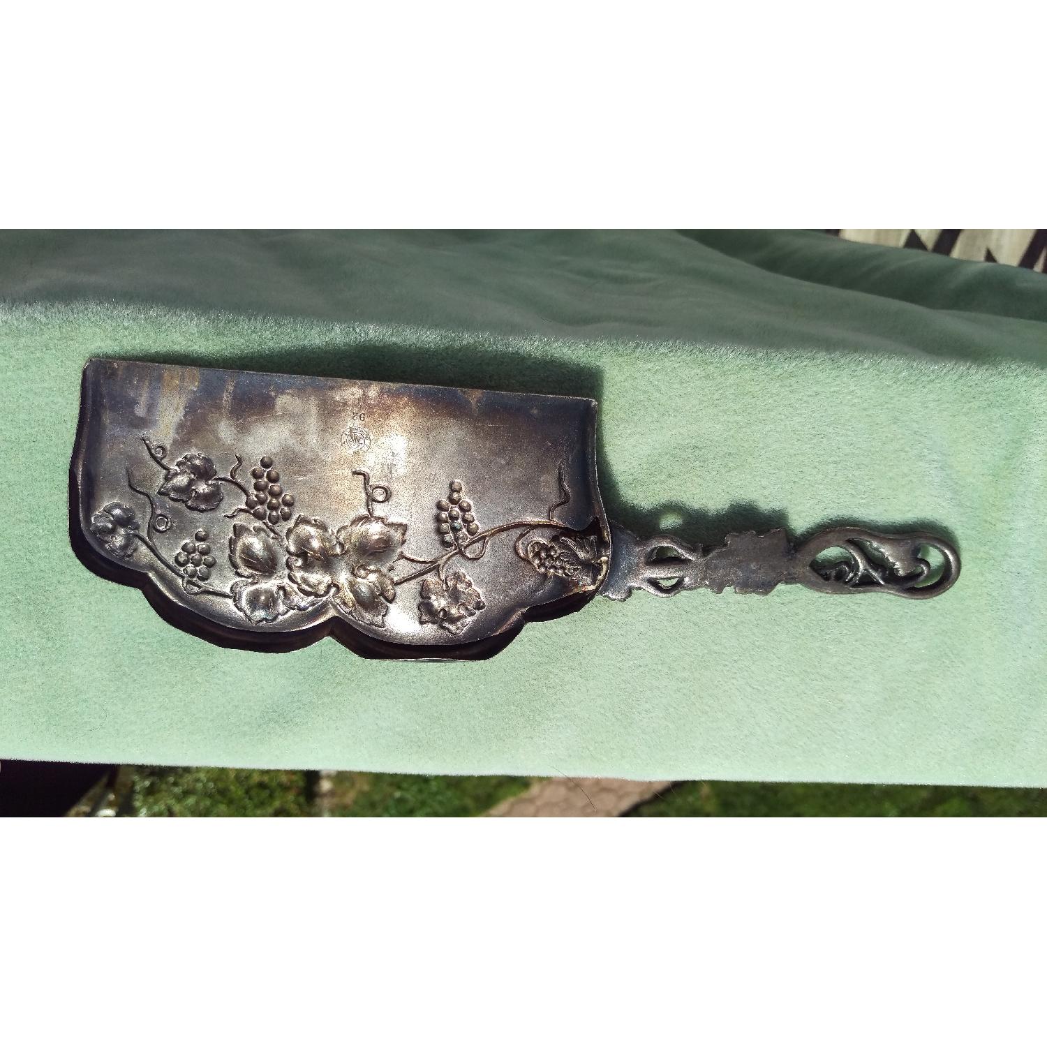 Forbes Silver Company Silverplate Crumb Catcher - image-6