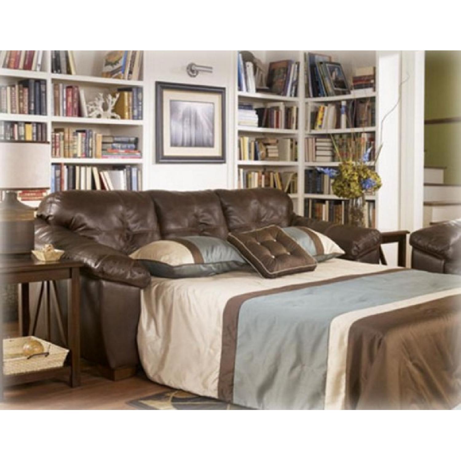 Ashley San Lucas Harness Queen Sleeper Sofa - image-3