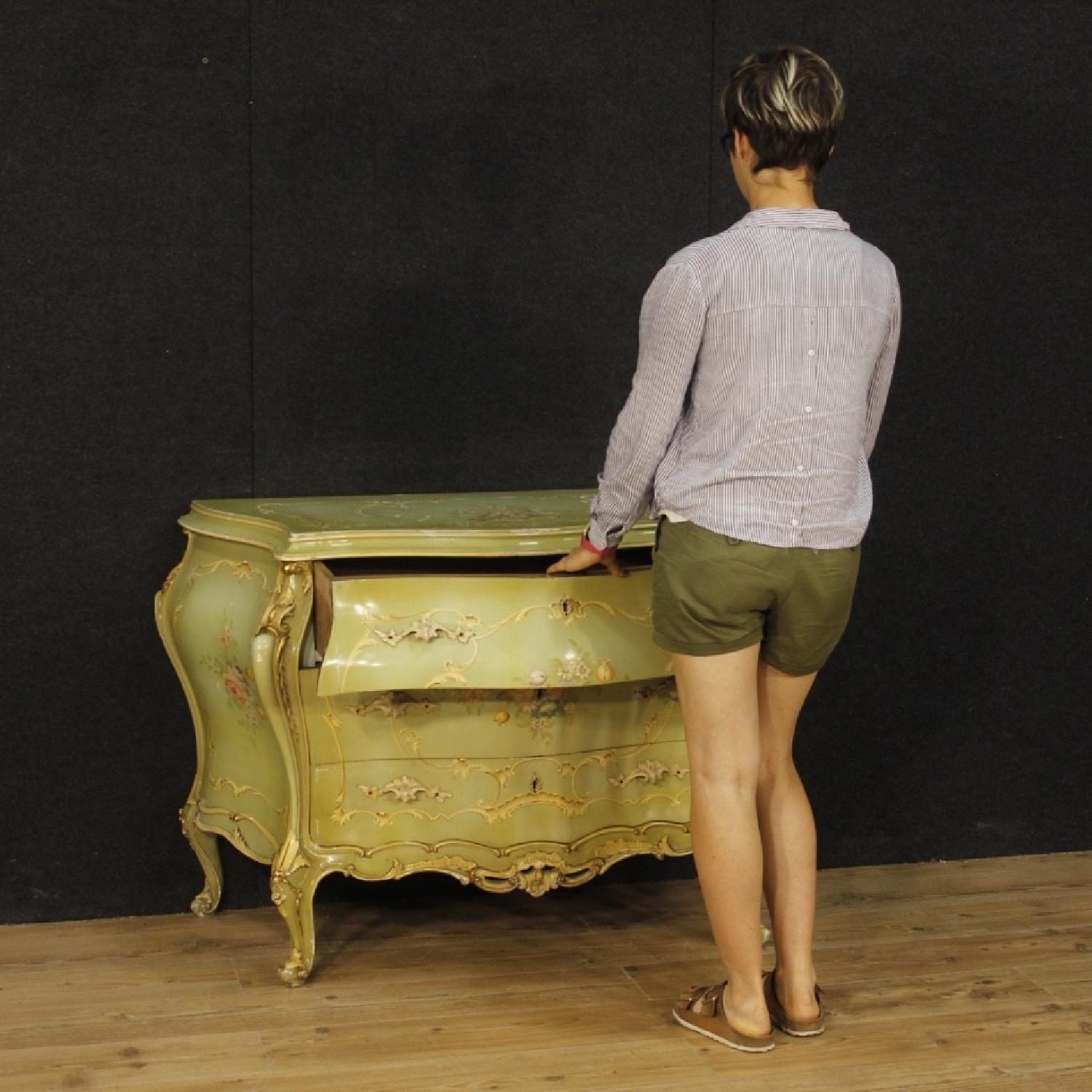 Venetian Dresser in Lacquered & Painted Wood - image-12