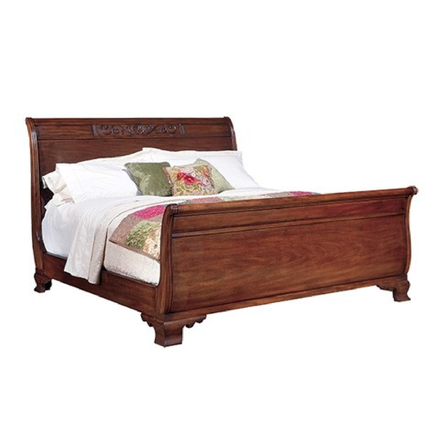 Henkel Harris Queen Sleigh Bed AptDeco