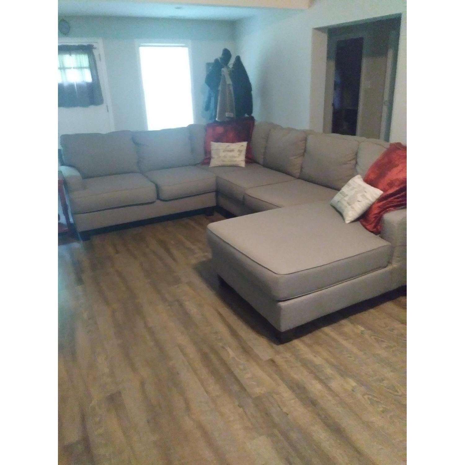 Raymour & Flanigan Grey 3-Piece Sectional Sofa - image-3