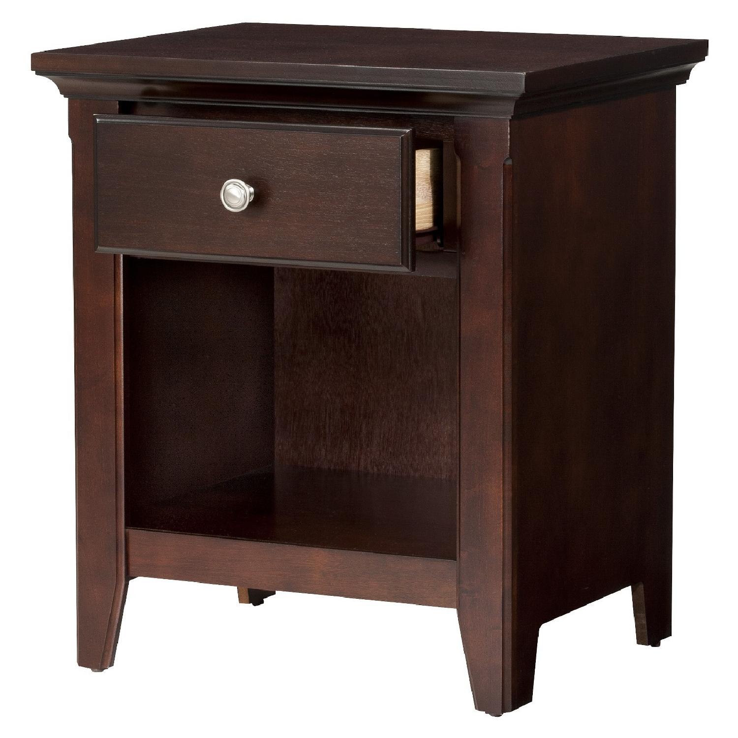 Target Threshold Avington Side Table in Dark Tobacco AptDeco