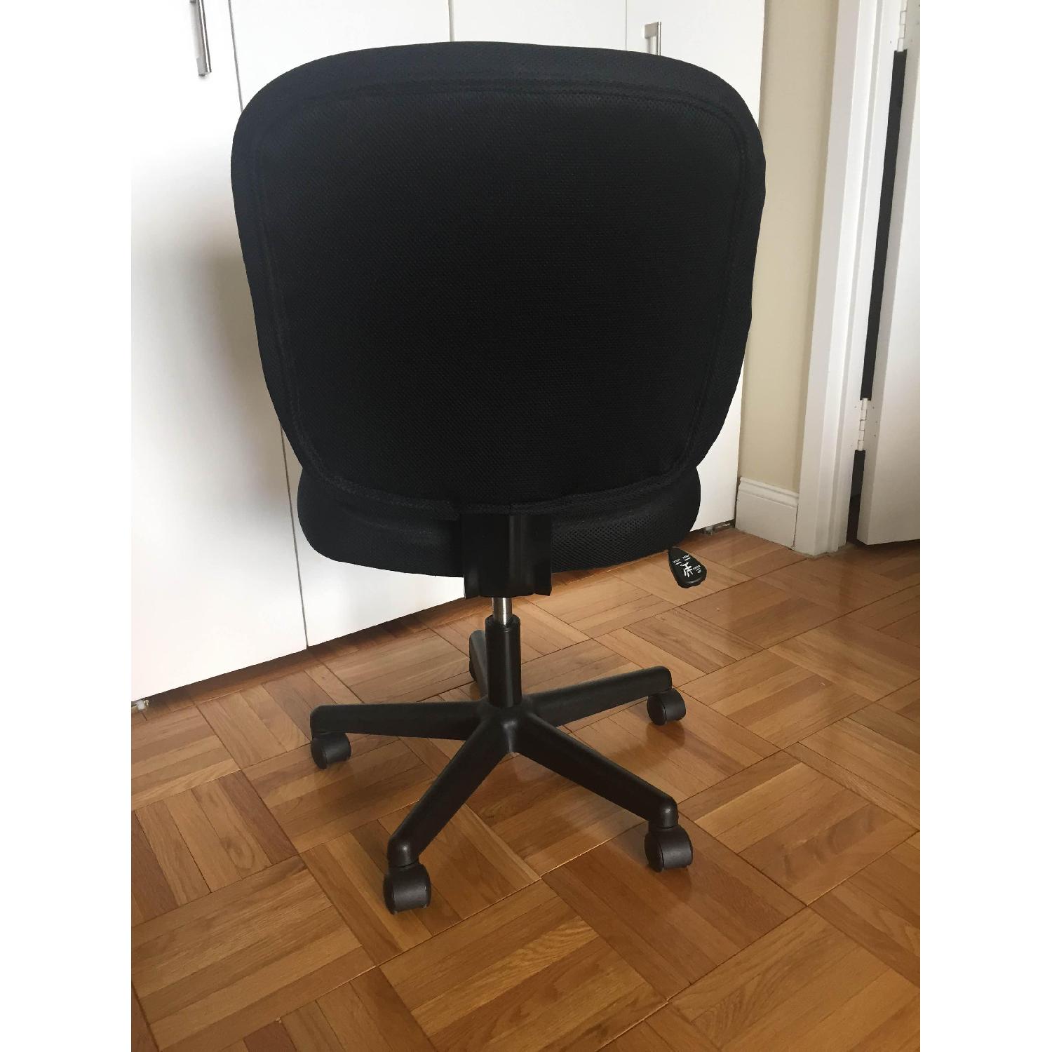 HON Office Furniture Mesh Upholstered Swivel Office Chair - image-4