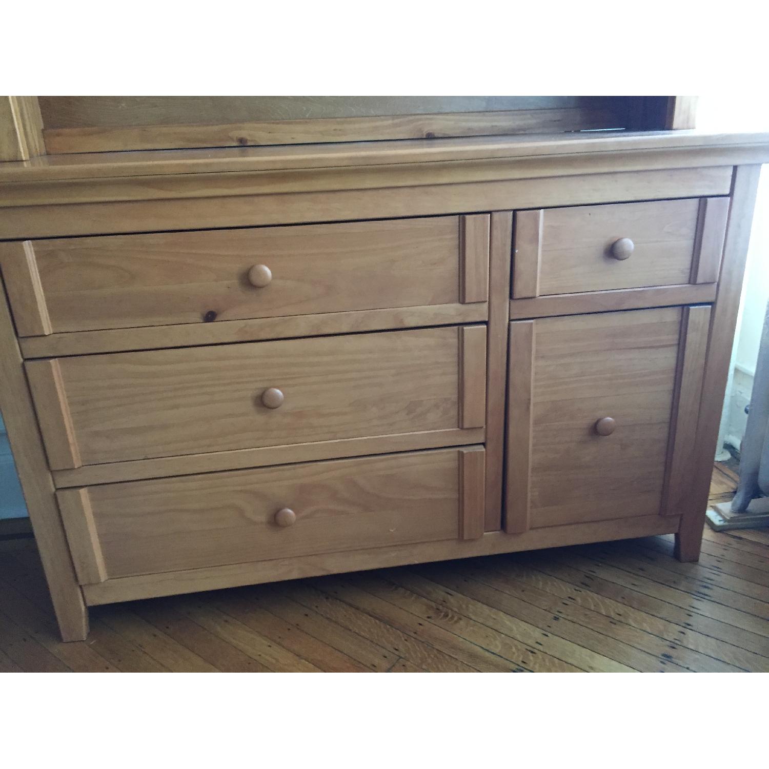 Dresser w/ Hutch - image-4
