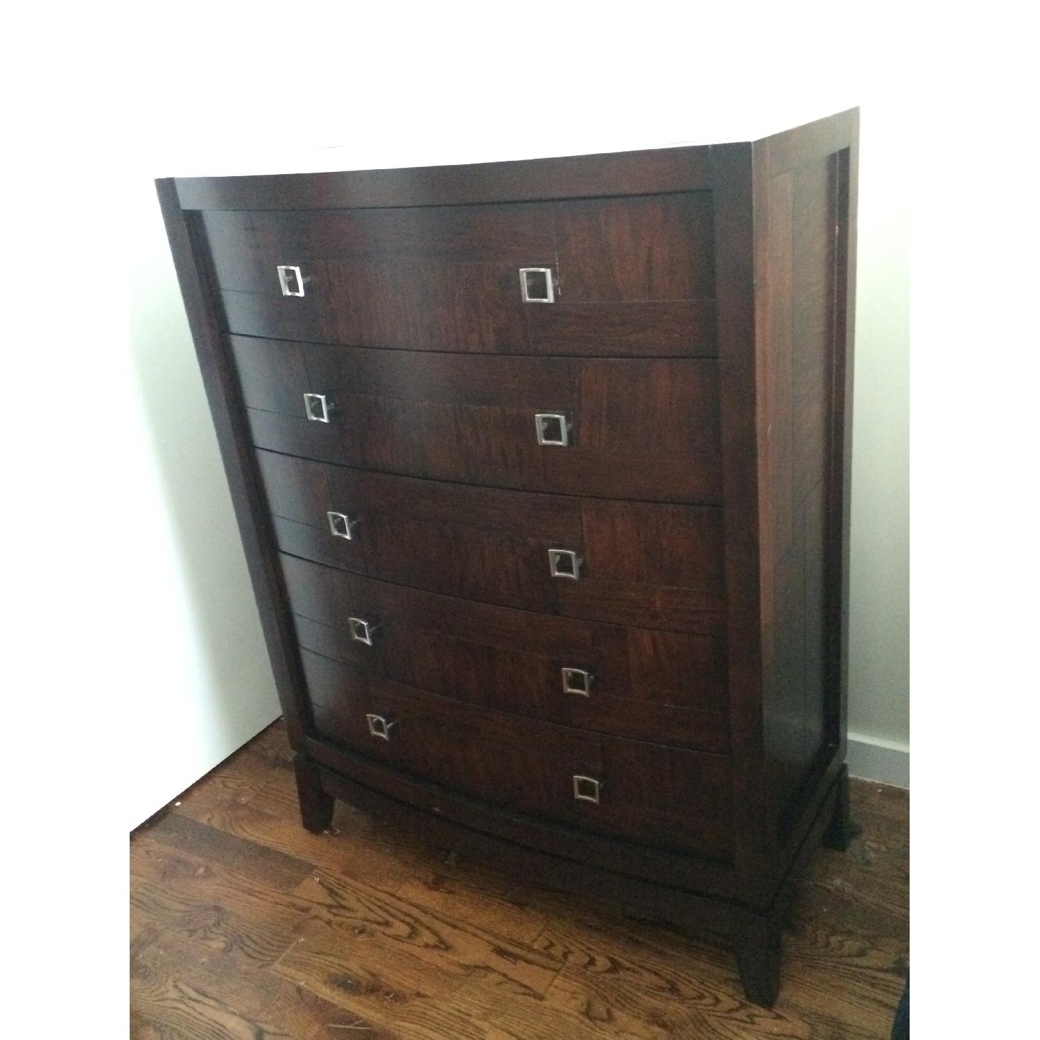 Raymour & Flanigan Queen Bedroom Set - image-3