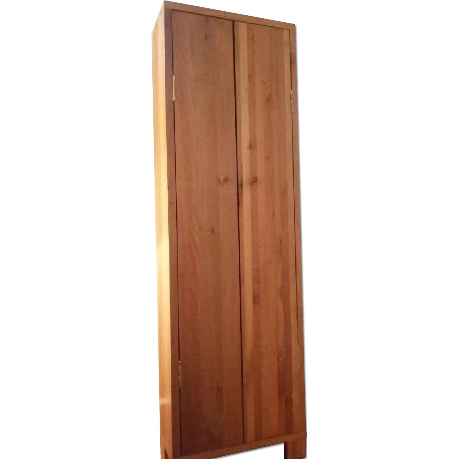 Pottery Barn CD AptDeco