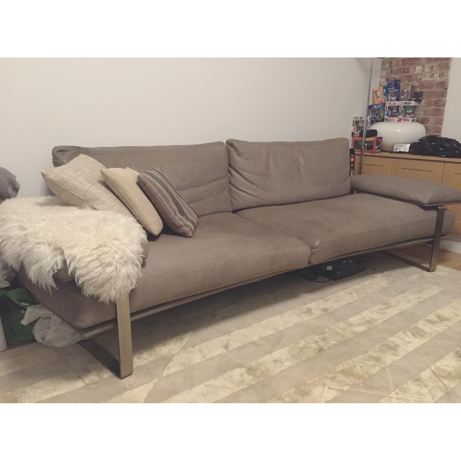 Molteni & C Still Leather Sofa - image-3