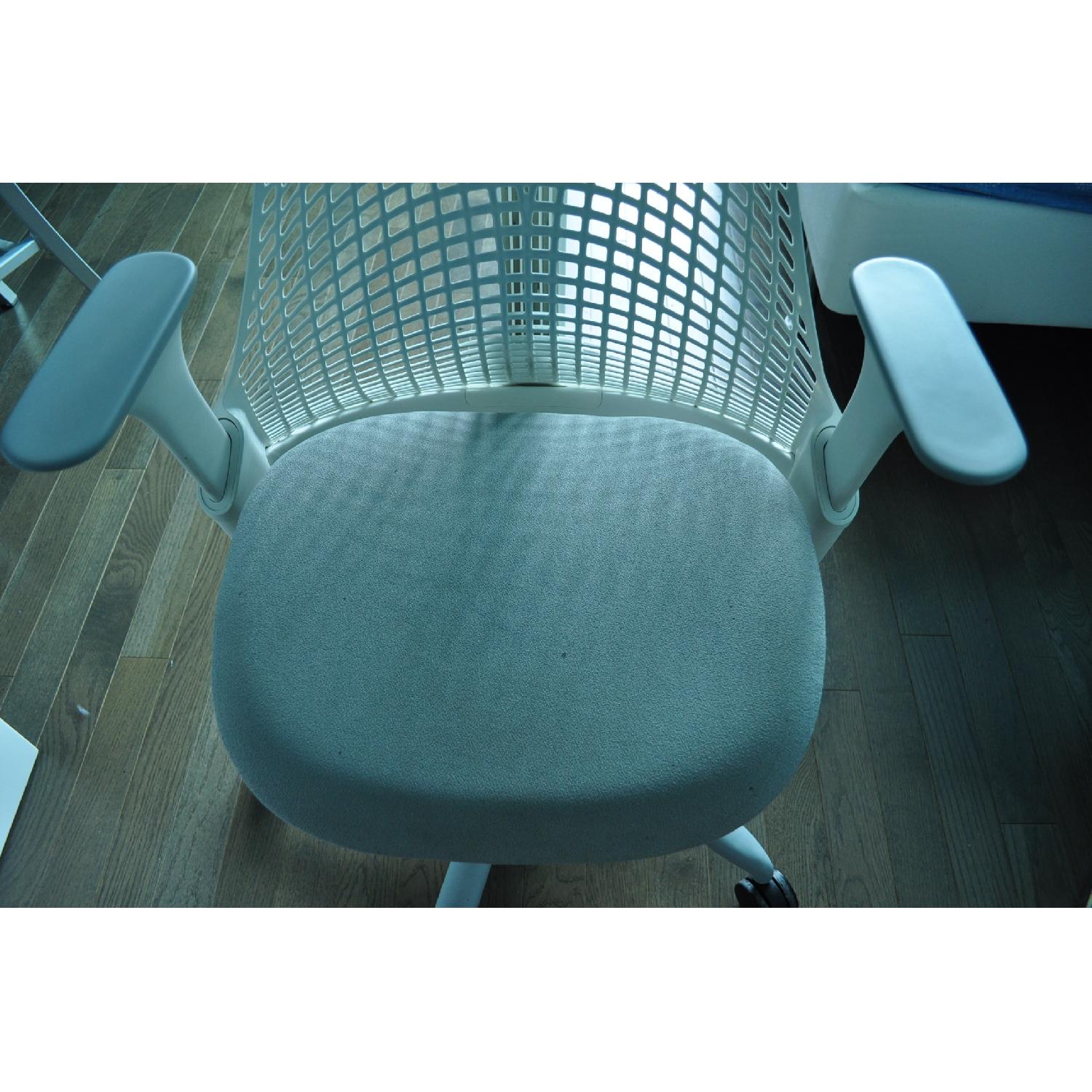 Herman Miller Grey & White Sayl Desk/Office Chair - image-3
