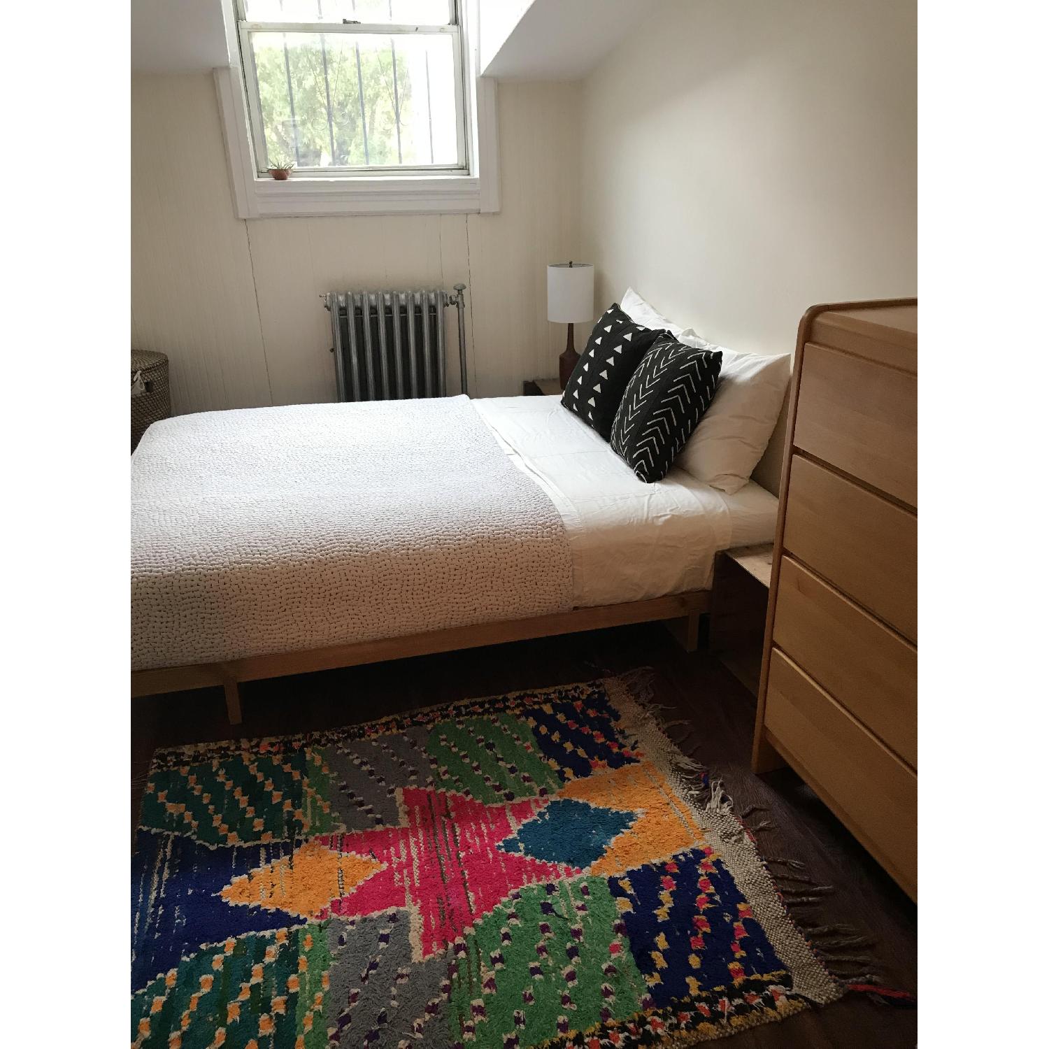 Japanese Style Fuji Platform Bed - image-4