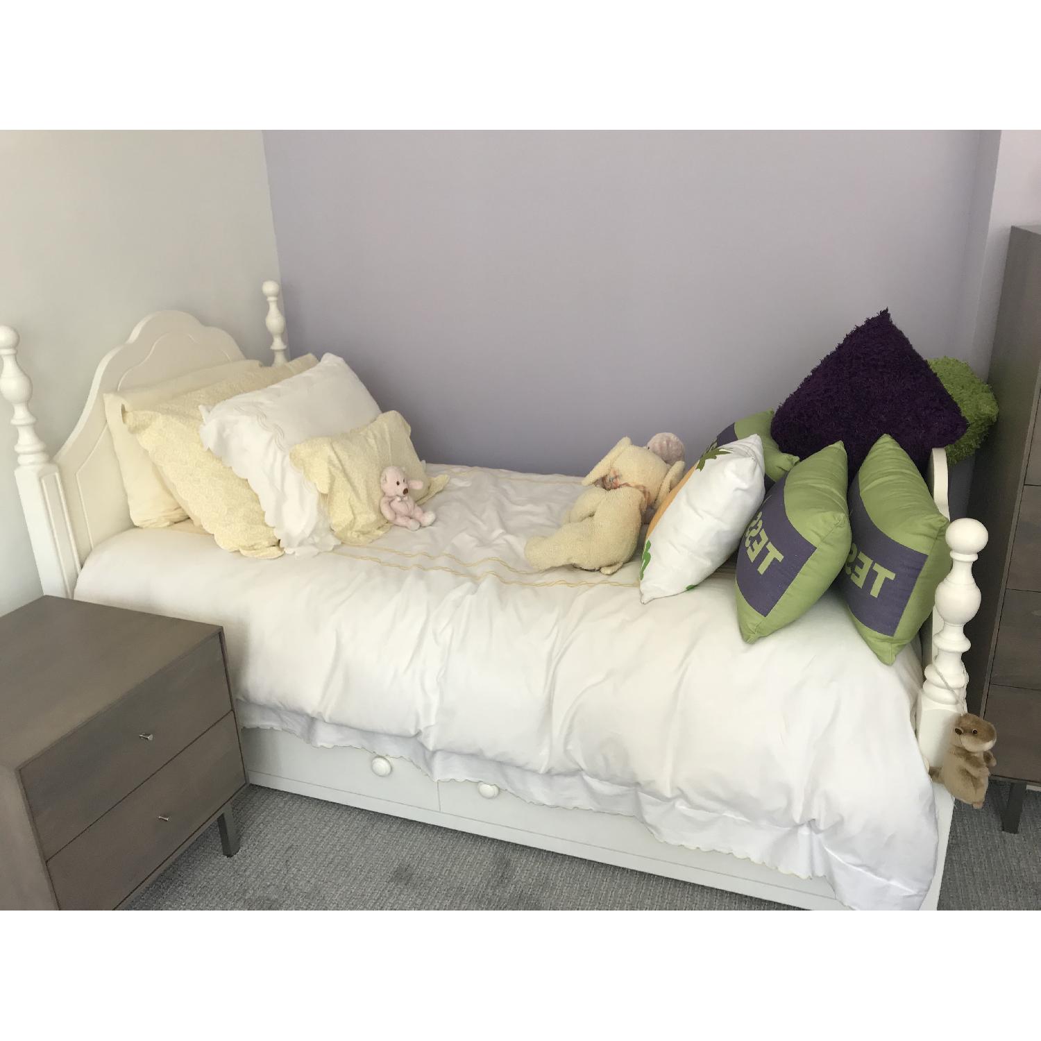 Pottery Barn White Twin Trundle Bed AptDeco