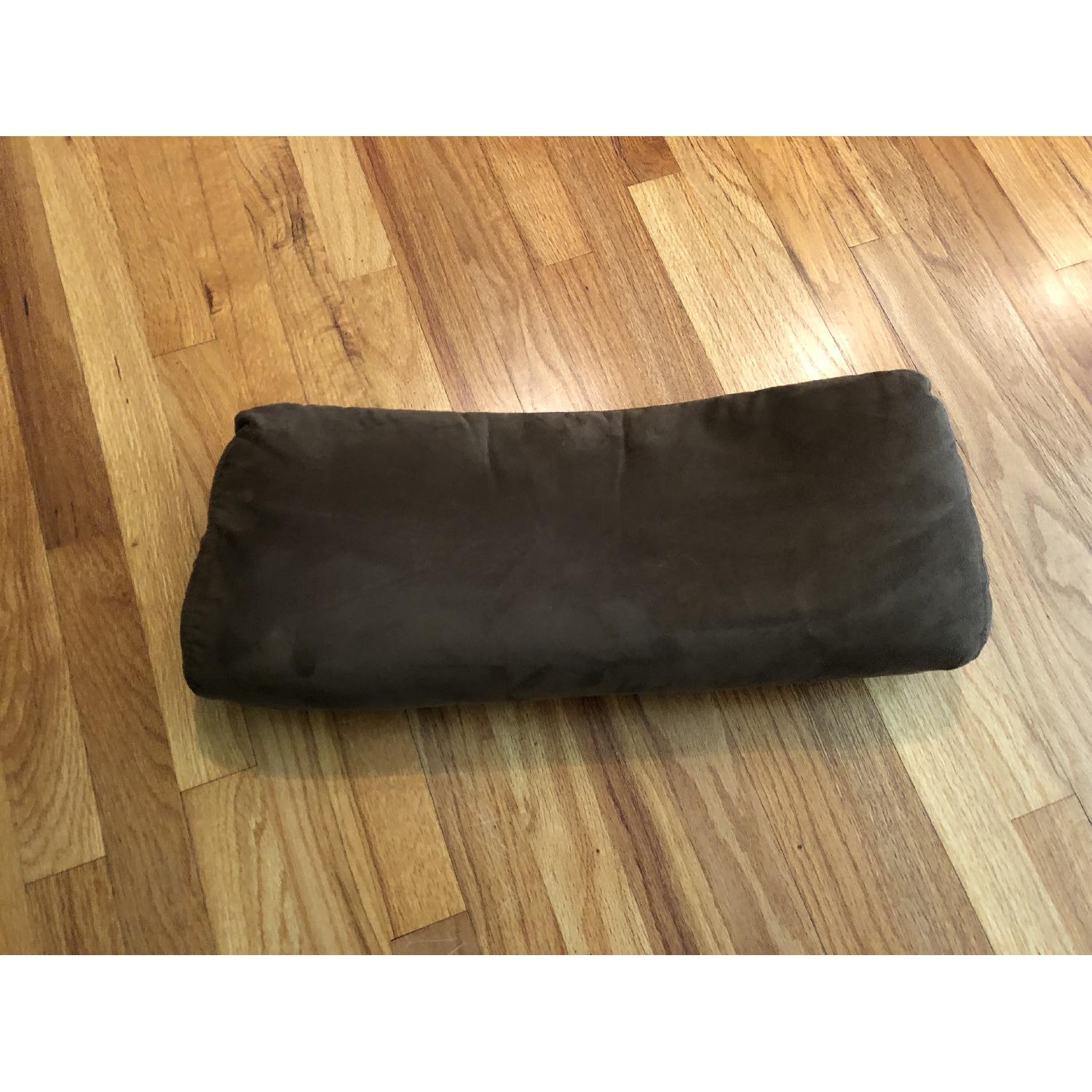 Human Touch Zero Gravity Perfect Chair/Recliner - image-18