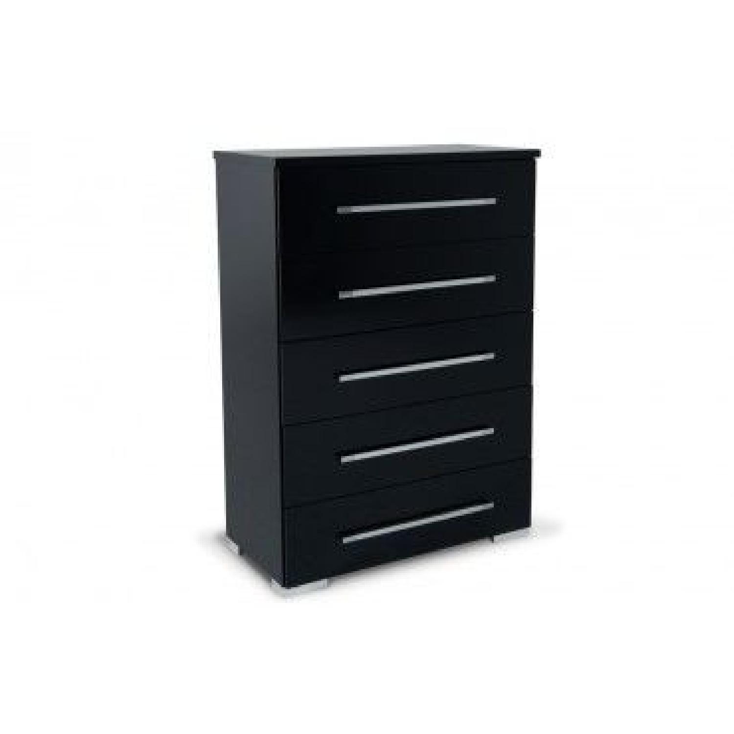 Bob's Dimora Black Chest AptDeco