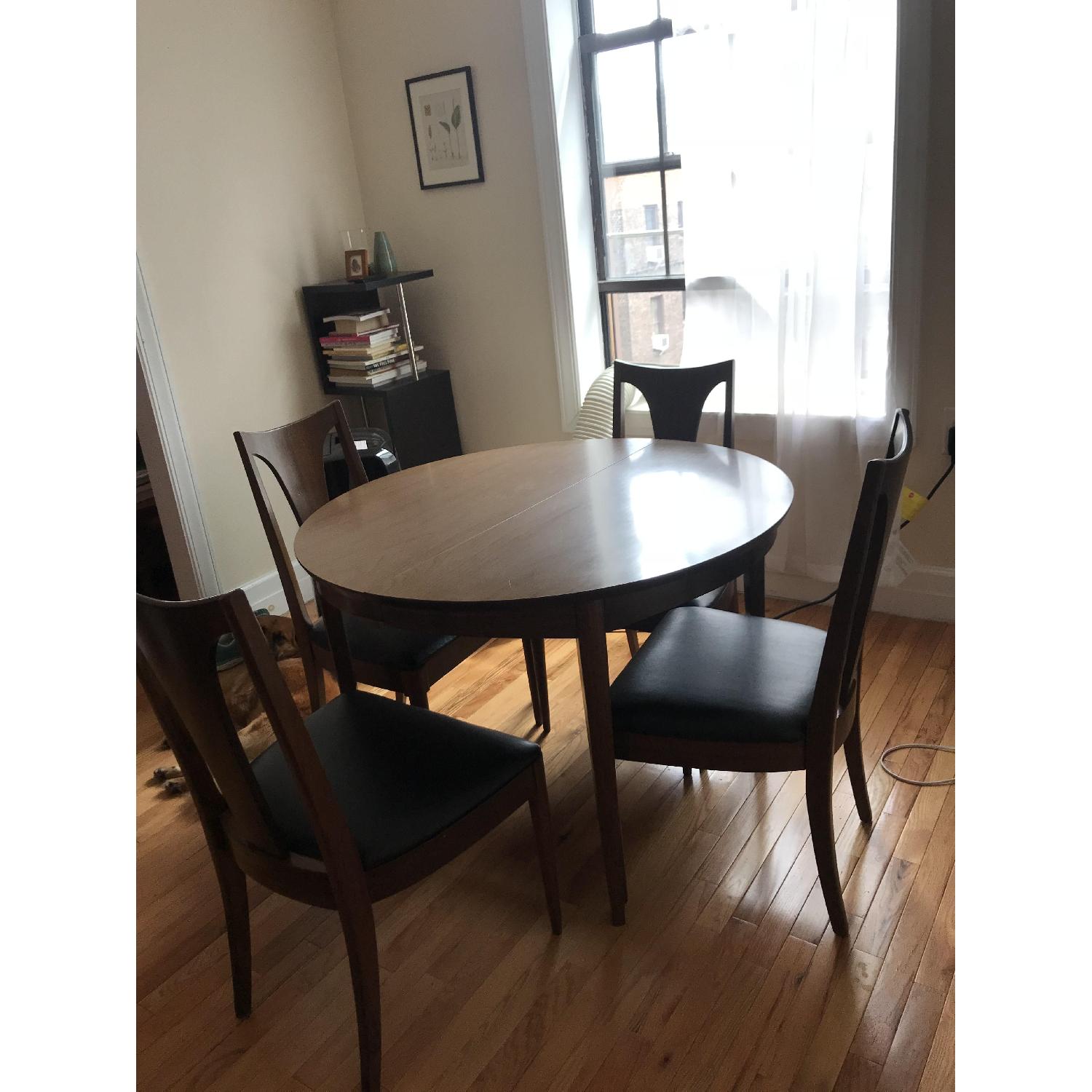Mid Century Modern Expandable Dining Table w/ 4 Chairs AptDeco
