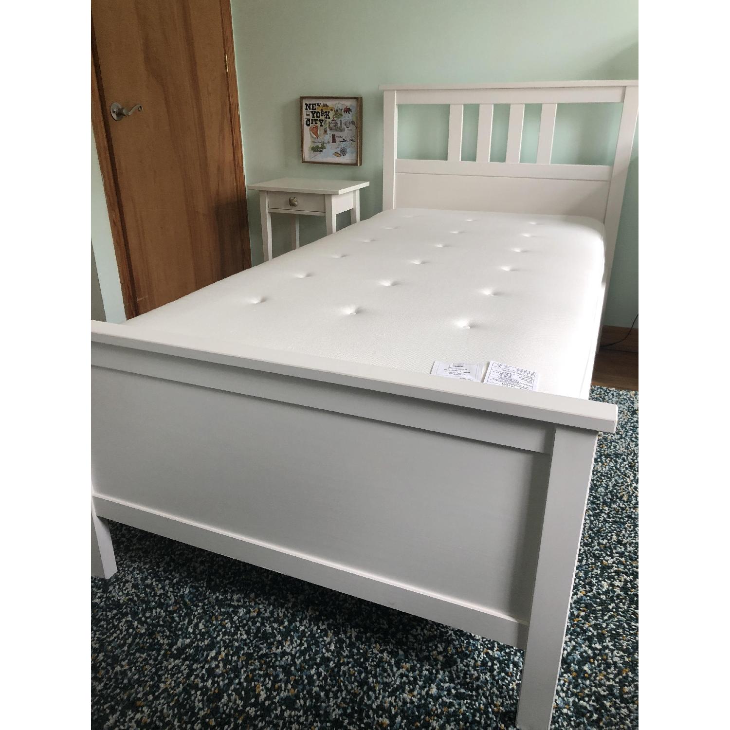 Ikea Hemnes Twin Bed Frame w/ Luroy Slatted Base - image-5