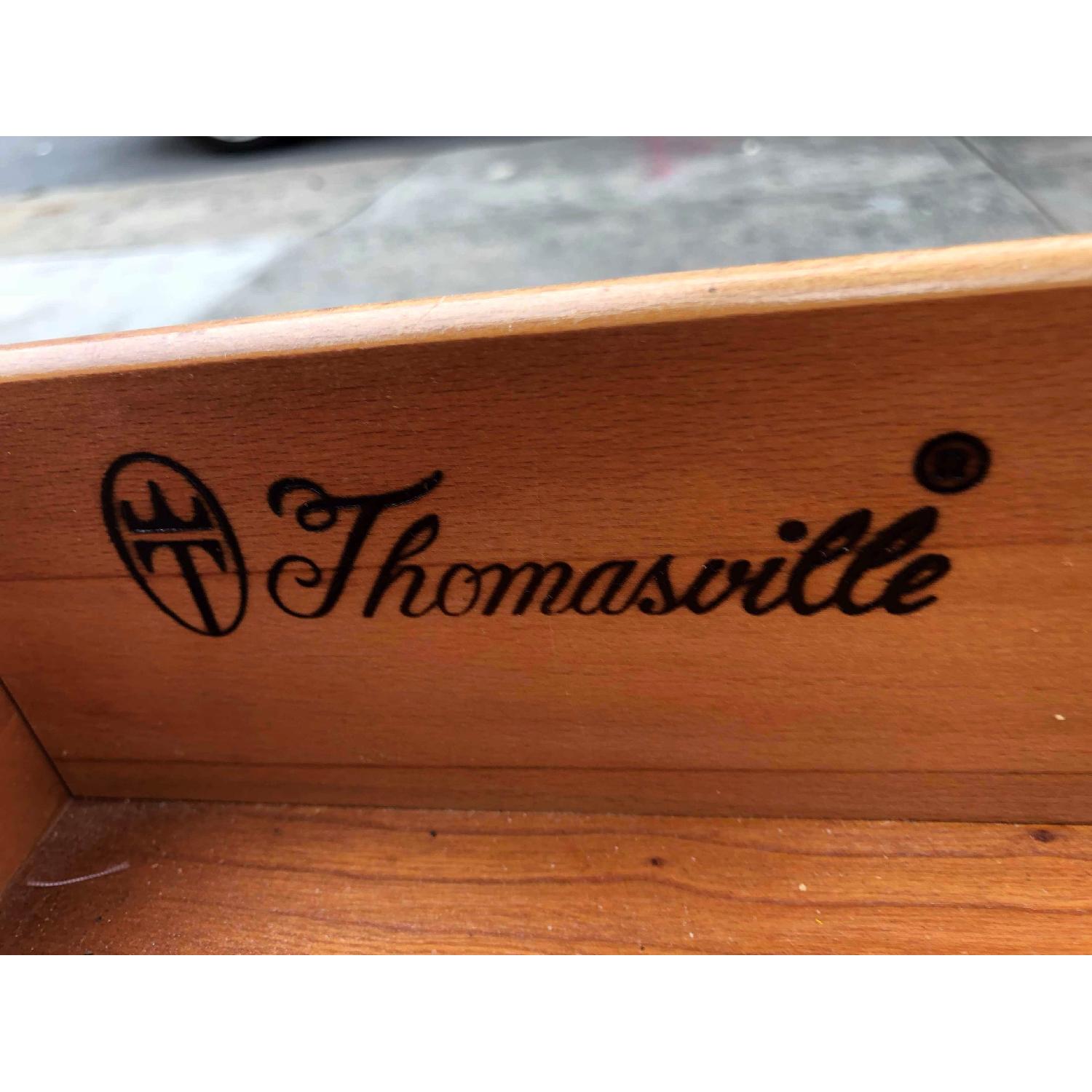 Vintage Thomasville Queen Anne Cherry 1 Drawer End Tables - image-13