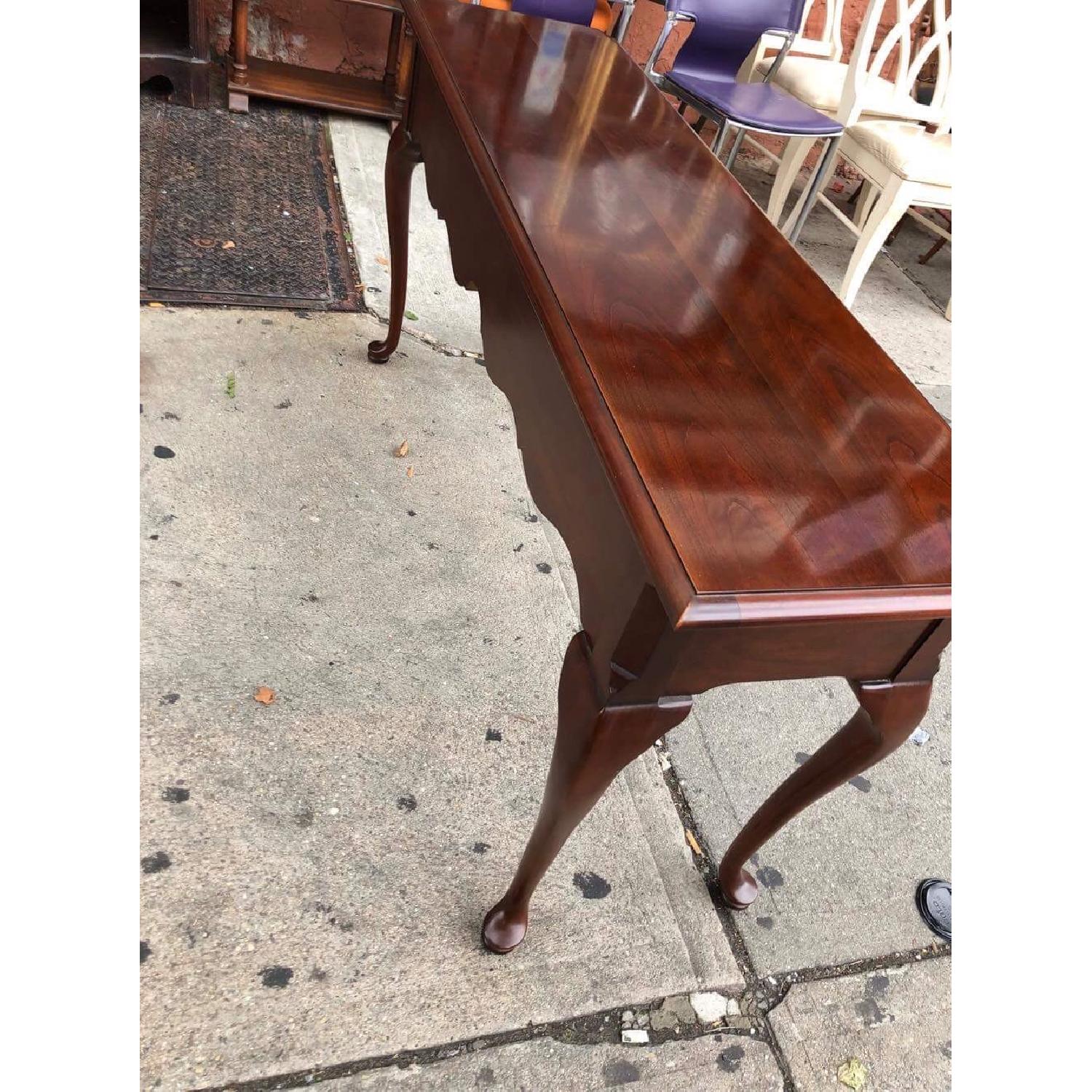 Thomasville Vintage Cherry Queen Anne 3 Drawer Console Table - image-13