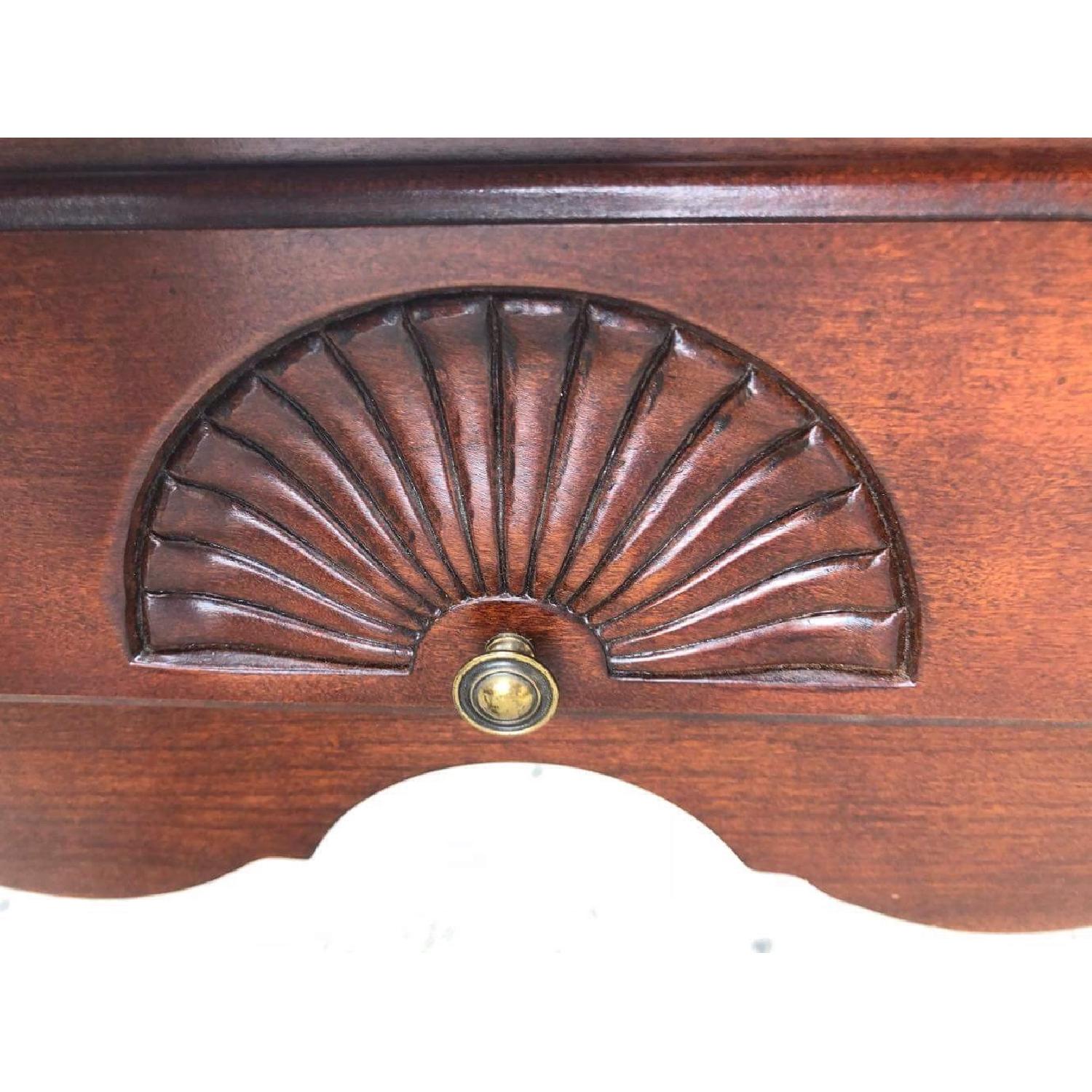 Thomasville Vintage Cherry Queen Anne 3 Drawer Console Table - image-16