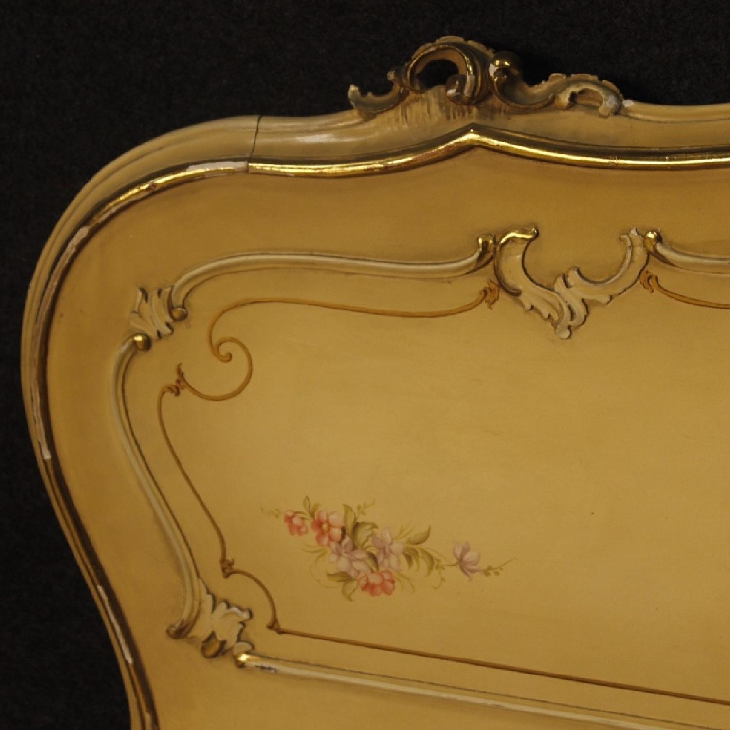 Venetian Double Bed in Lacquered & Painted Wood - image-5