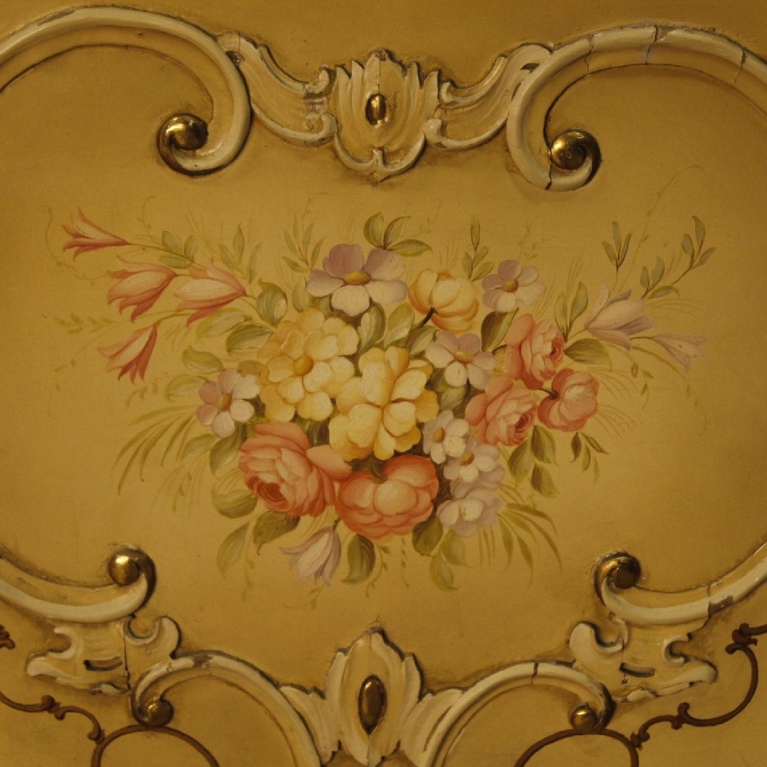 Venetian Double Bed in Lacquered & Painted Wood - image-8