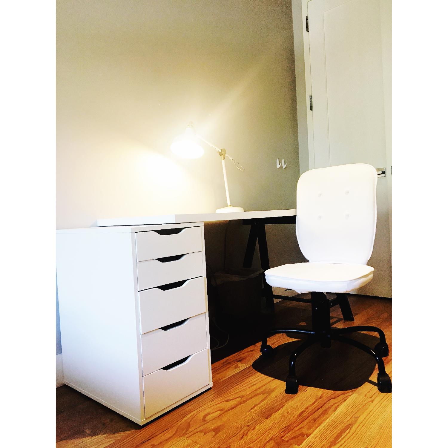 Ikea Lillhojden Desk/Office Chair in White - image-2