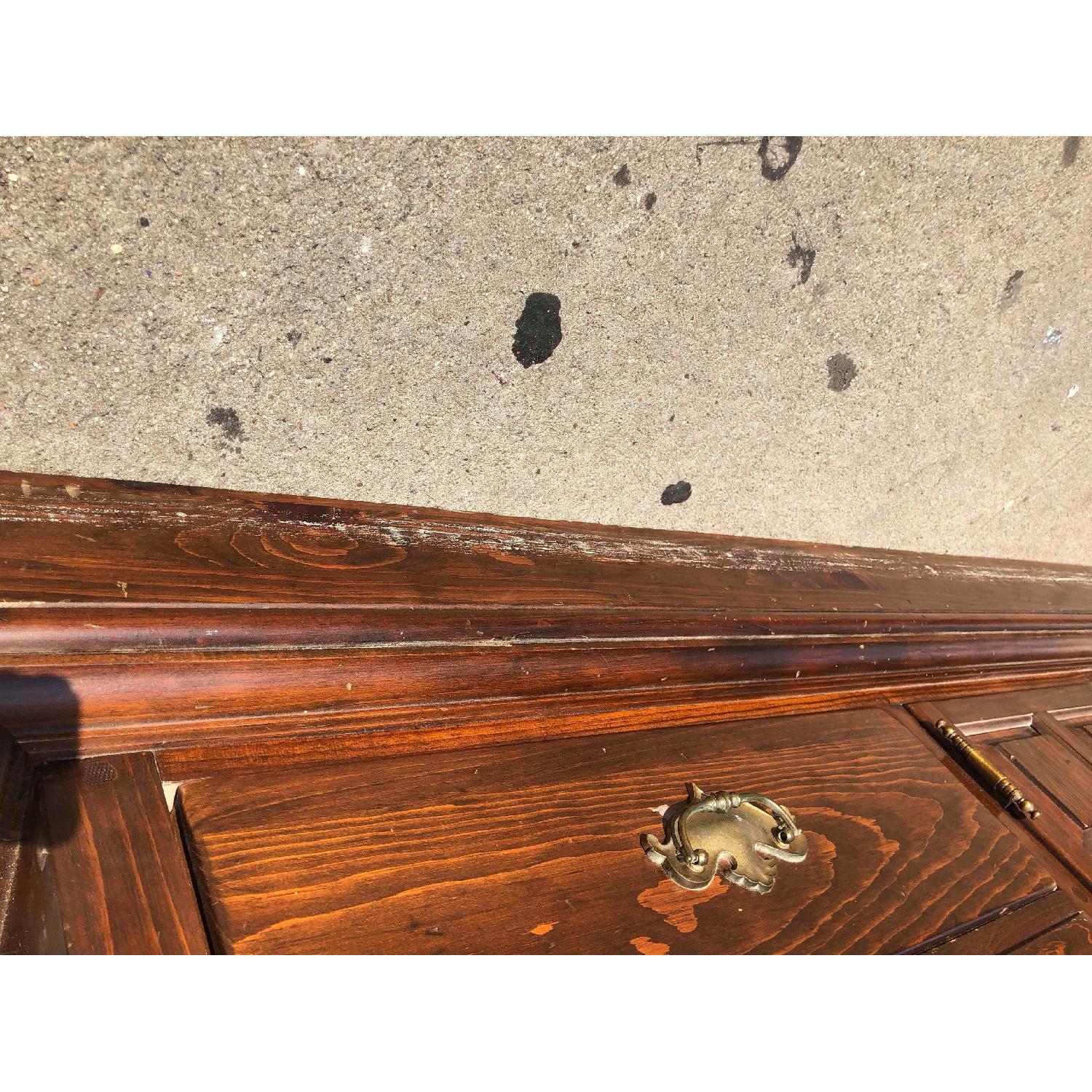 Ethan Allen Solid Wood Dresser w/ Mirrored Hutch - image-10