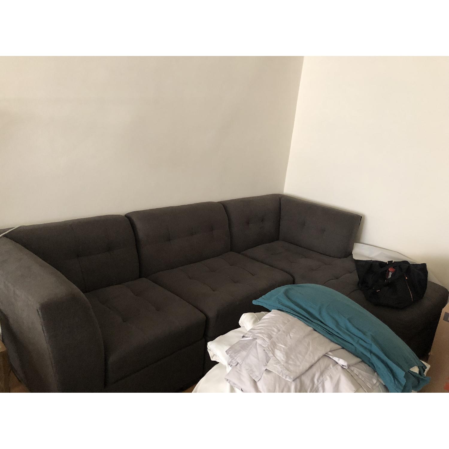Macys Roxanne Gray 3-Piece Sectional Sofa w/ Chaise - AptDeco