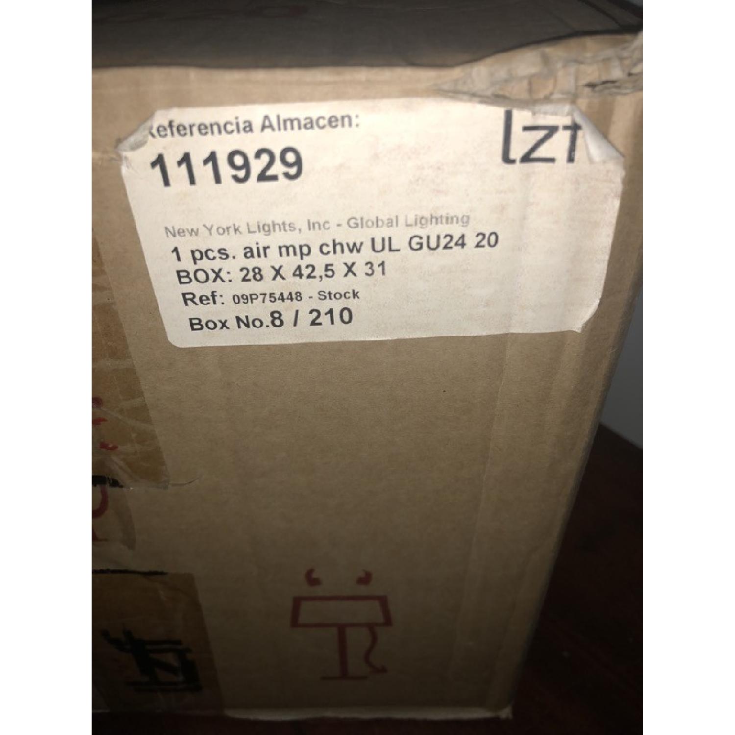 LZF Lamps Air Wall Light - image-2